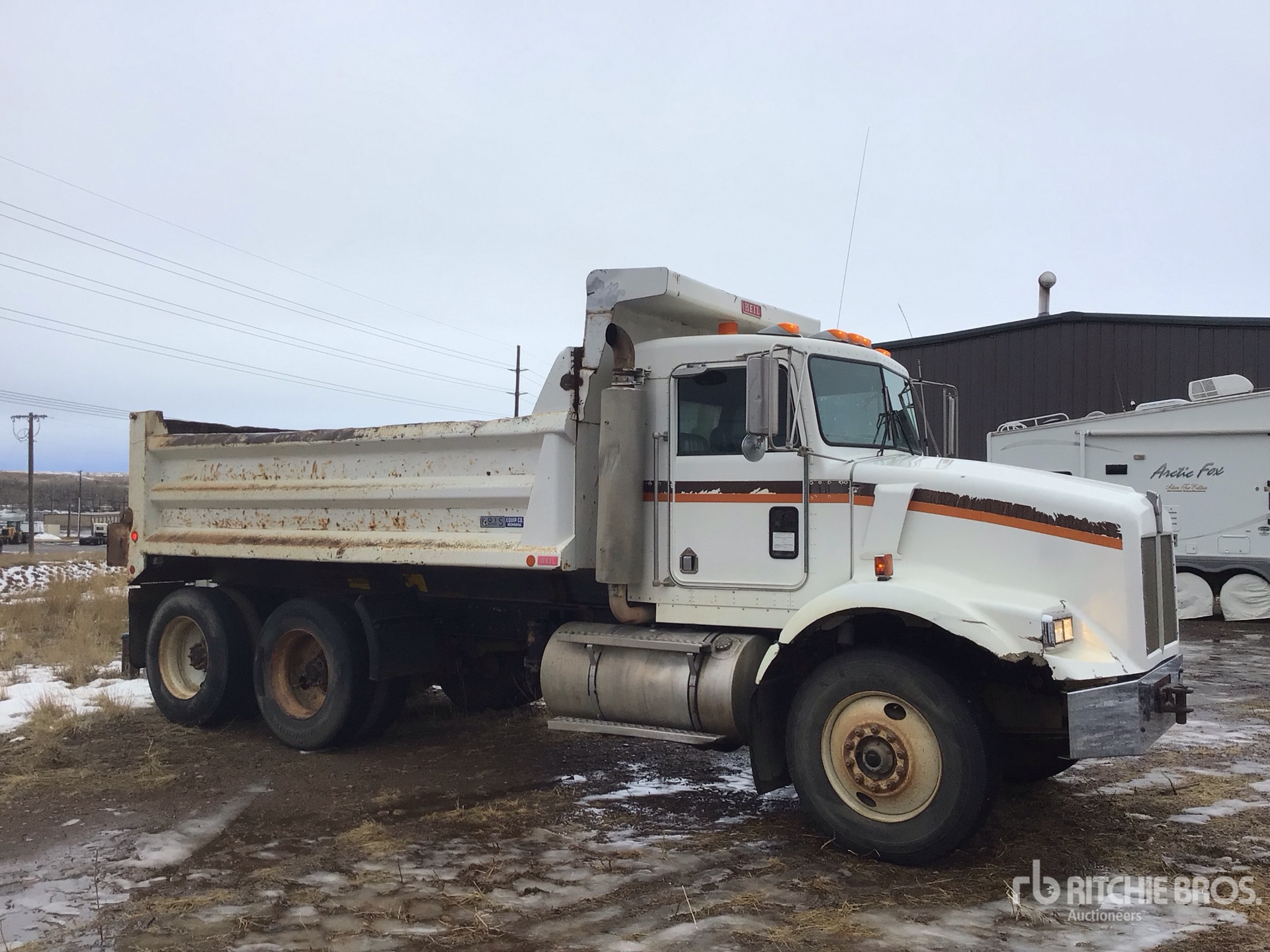 General Appearance with Bild, Ecke vorne rechts