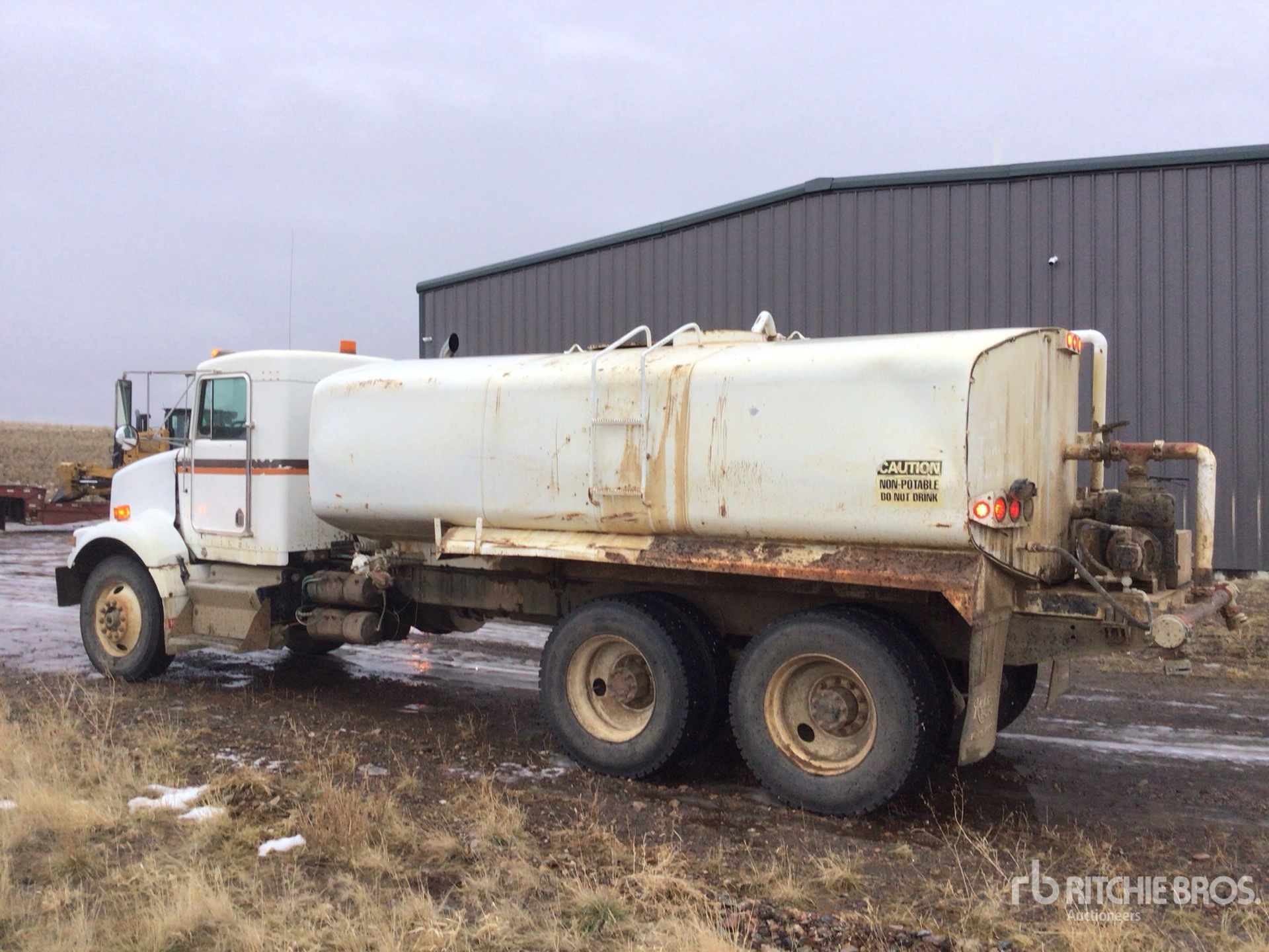 General Appearance with Imagen: esquina trasera izquierda