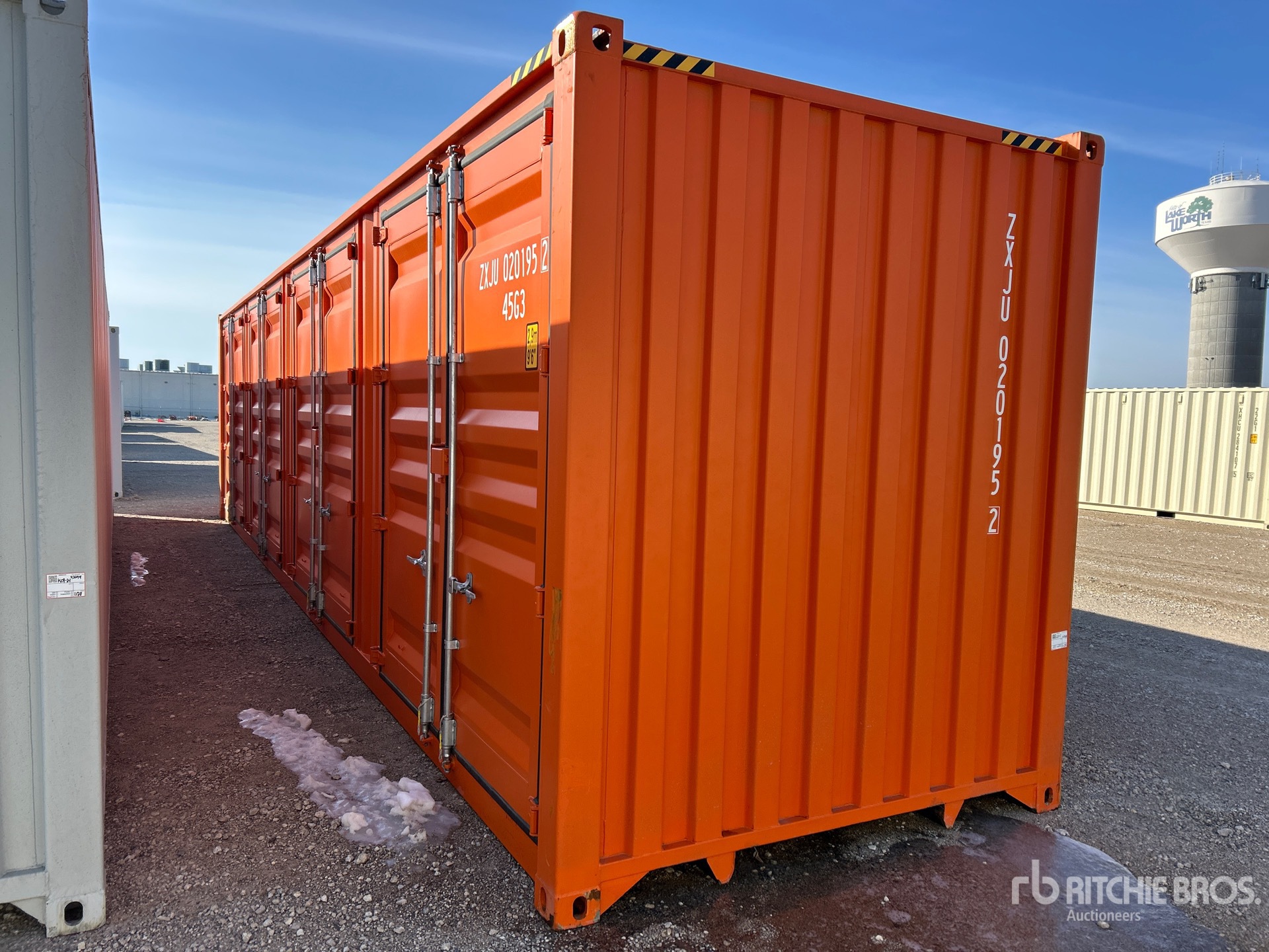 General Appearance with Picture, Right Front Corner