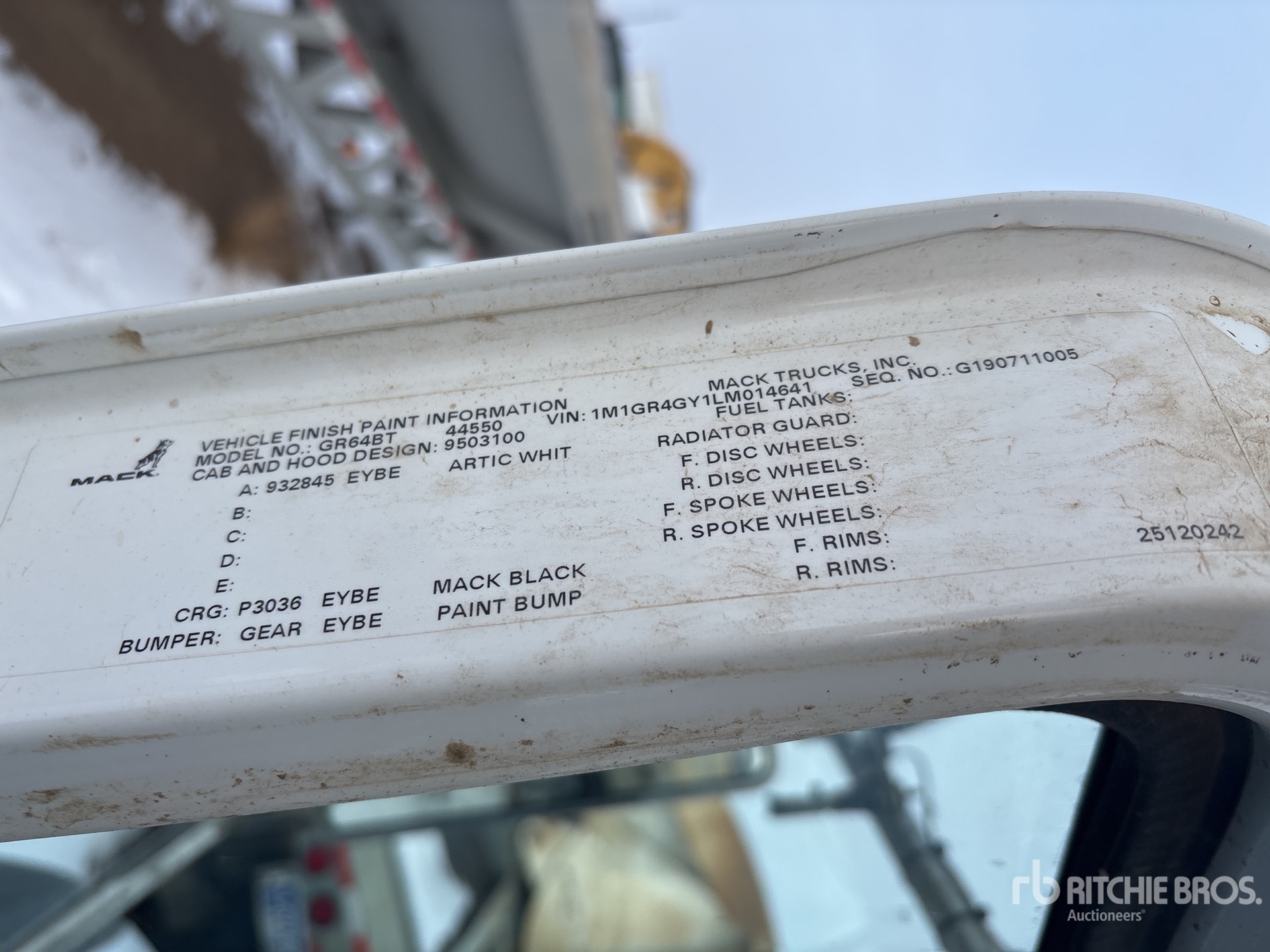 General Appearance with Serial Number / VIN