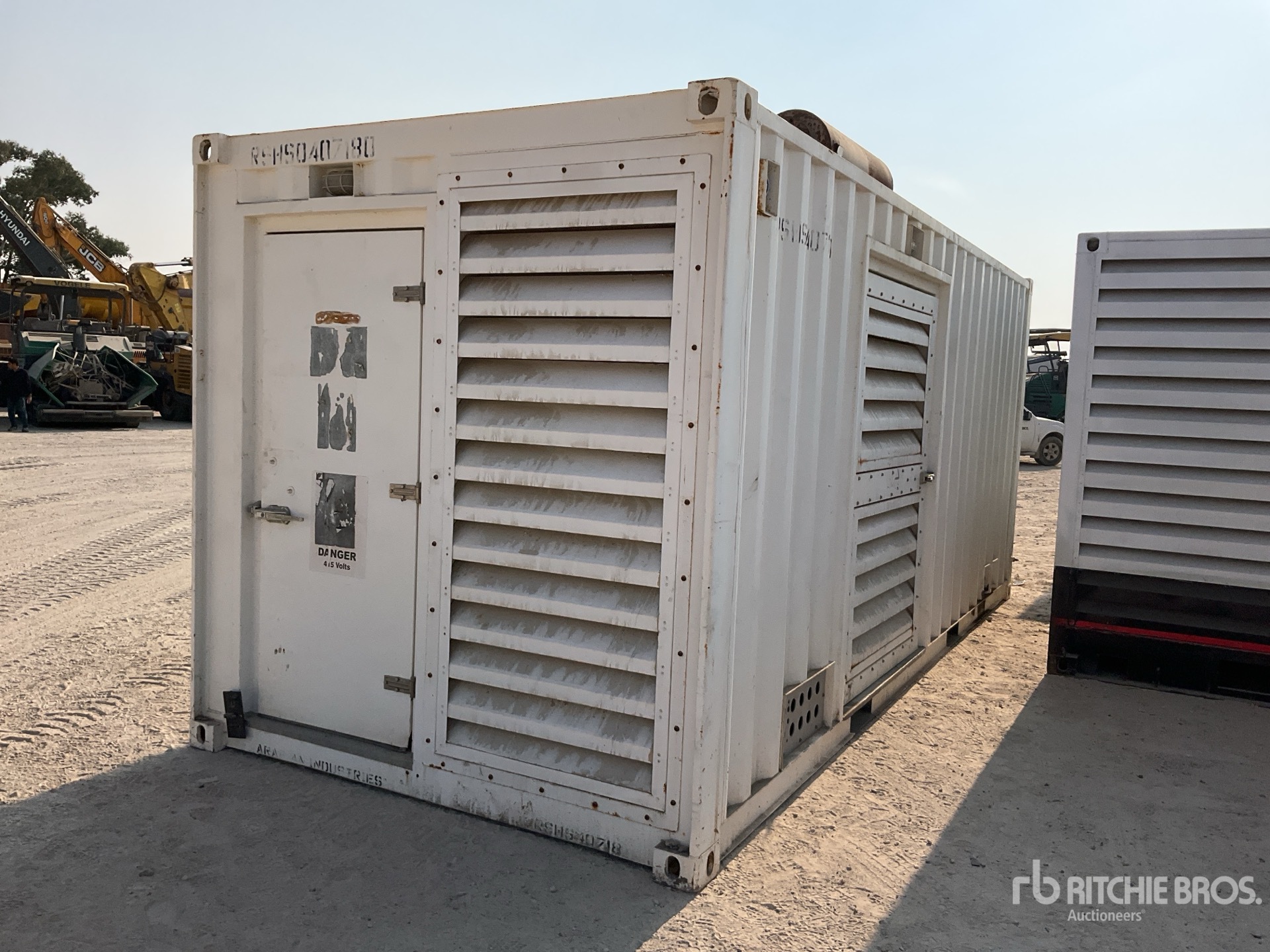 General Appearance with Image, coin avant droit