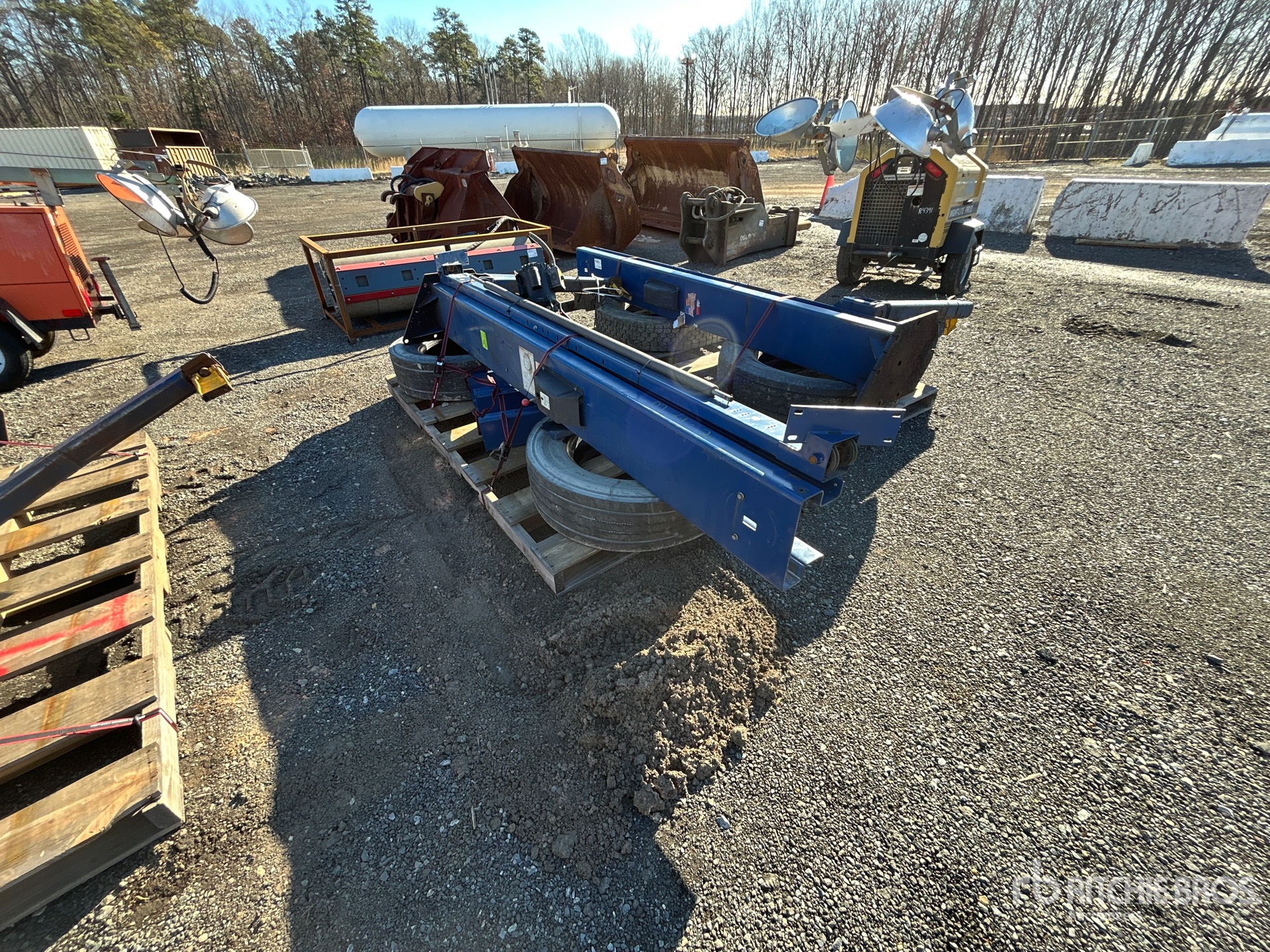 General Appearance with Imagen: esquina trasera izquierda