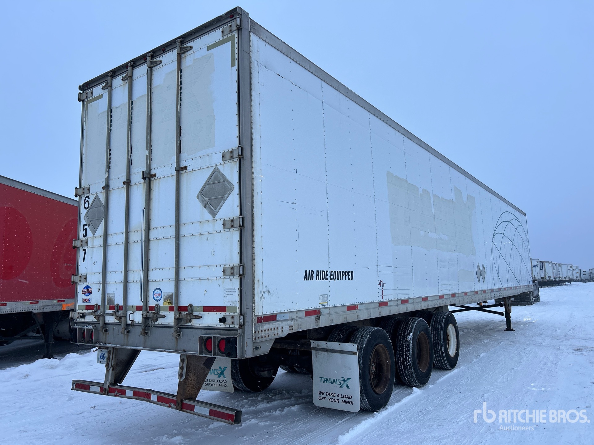 General Appearance with Foto, angolo anteriore sinistro