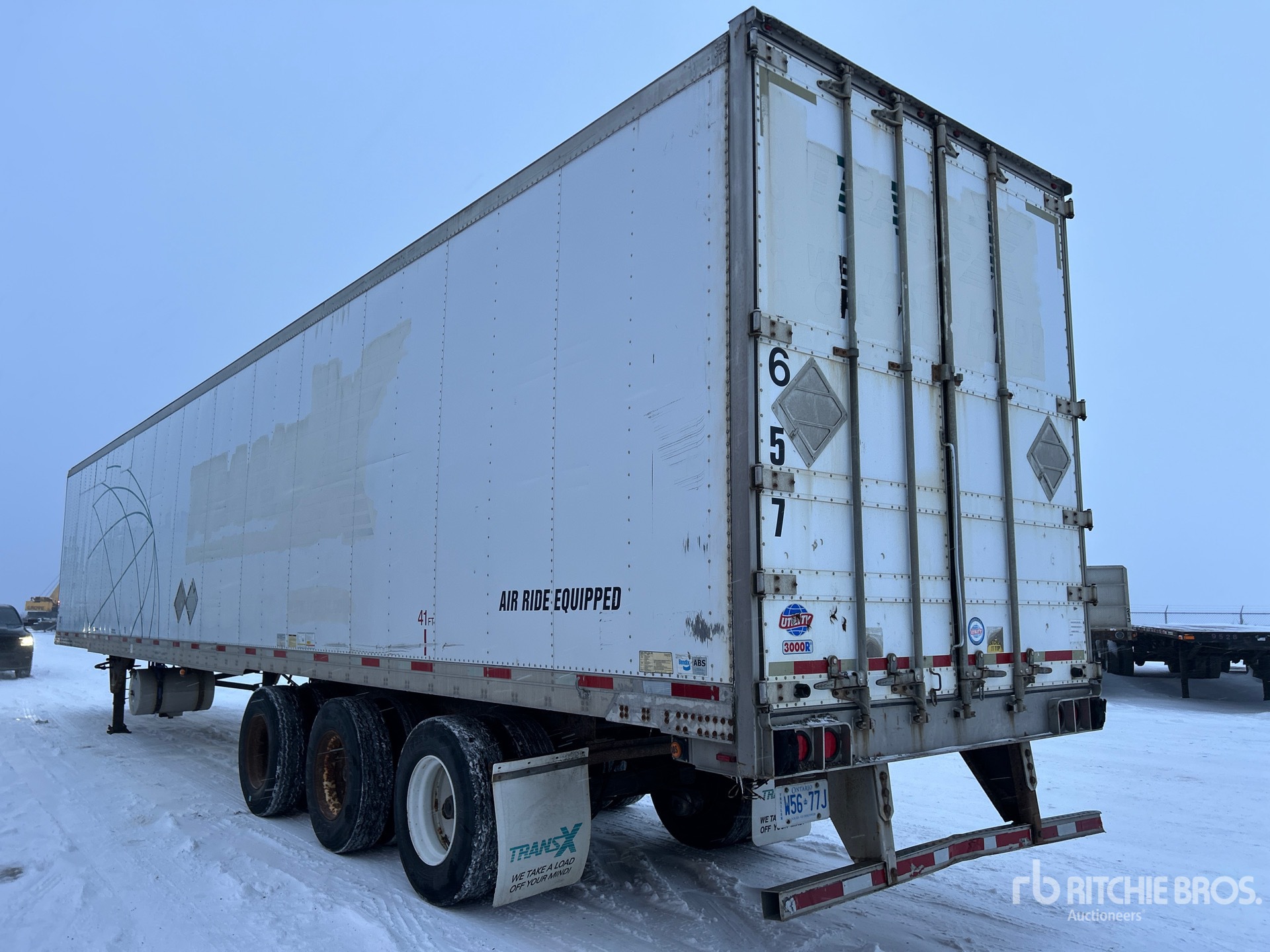 General Appearance with Foto, angolo posteriore sinistro