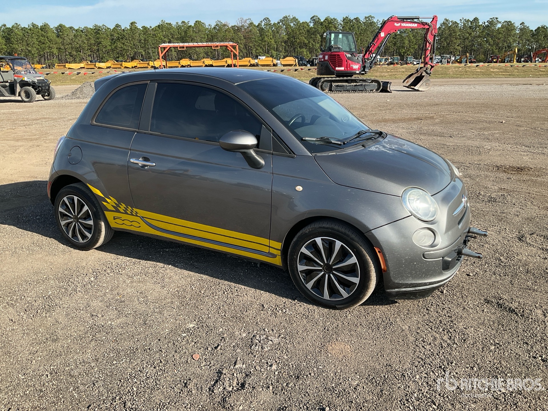 General Appearance with Picture, Right Front Corner