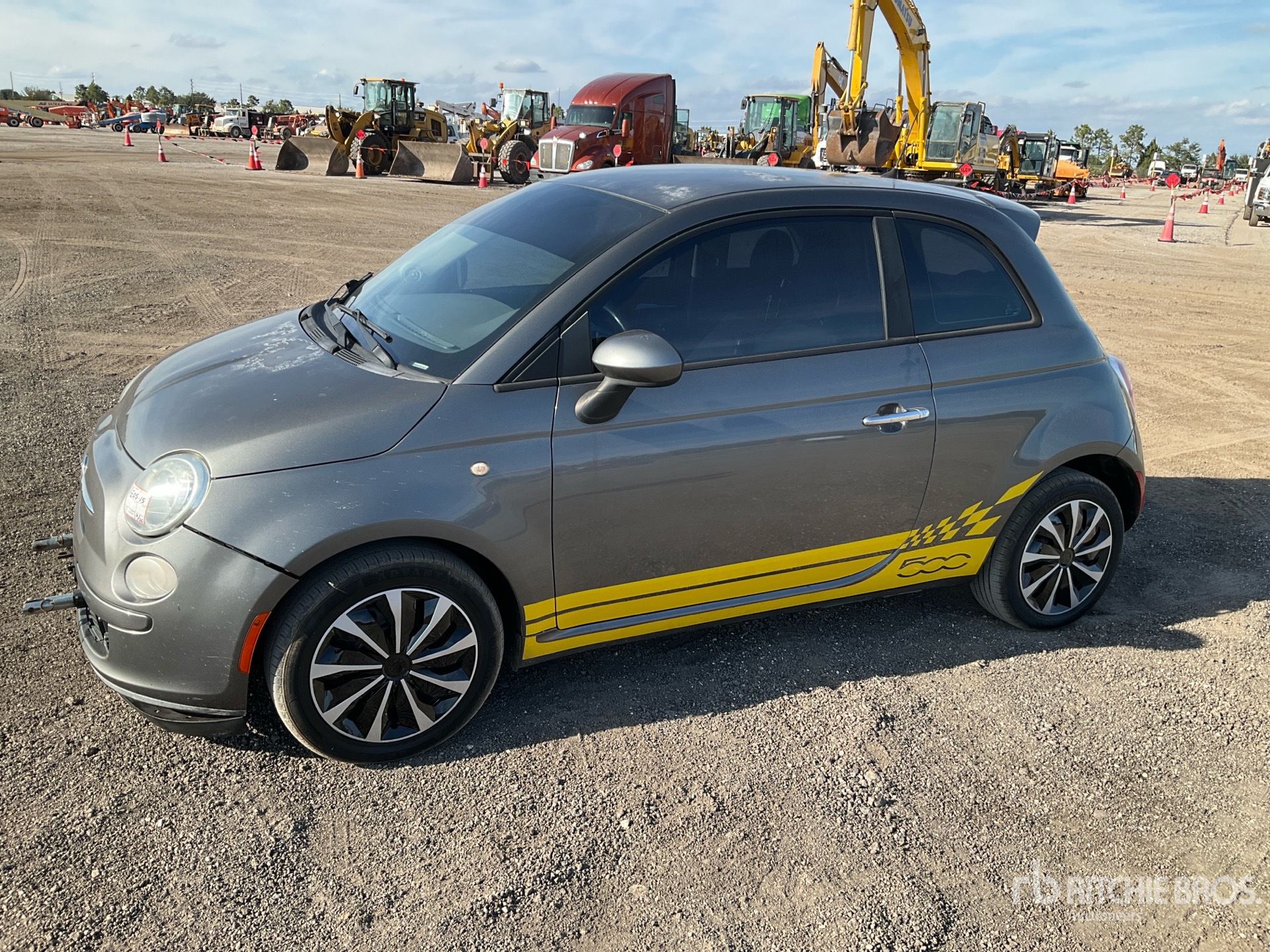 General Appearance with Picture, Left Front Corner