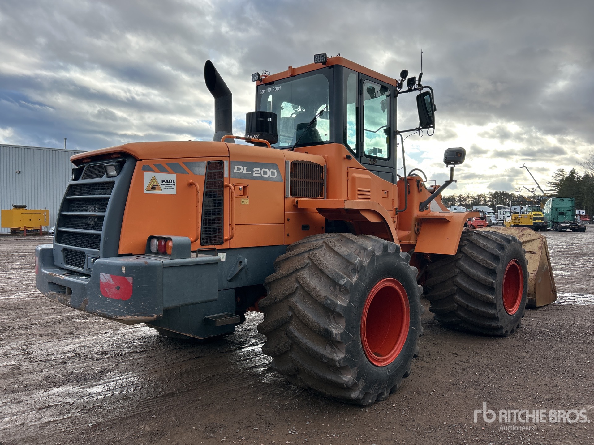 General Appearance with Picture, Right Rear Corner