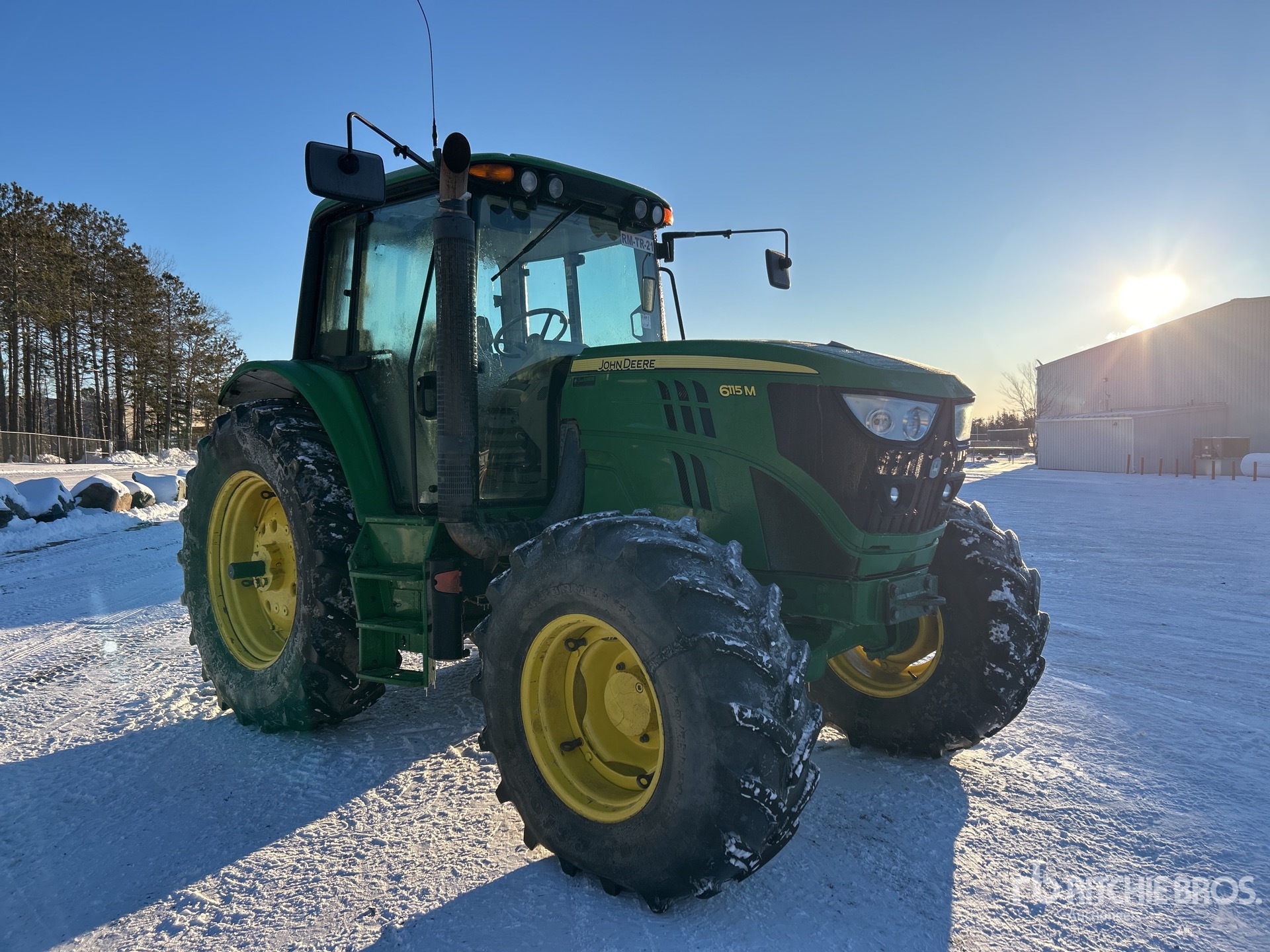 General Appearance with Picture, Right Front Corner