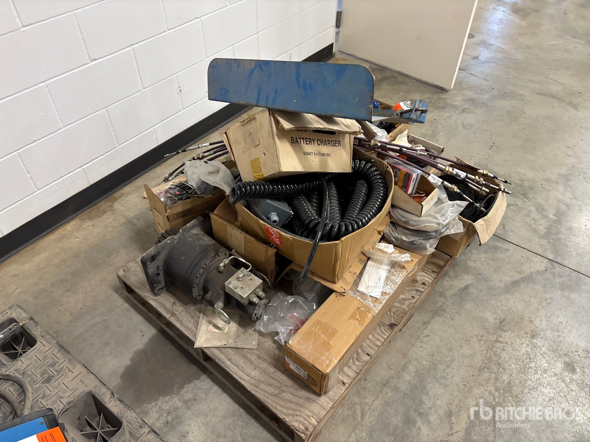 Aspect général with Image, coin arrière droit