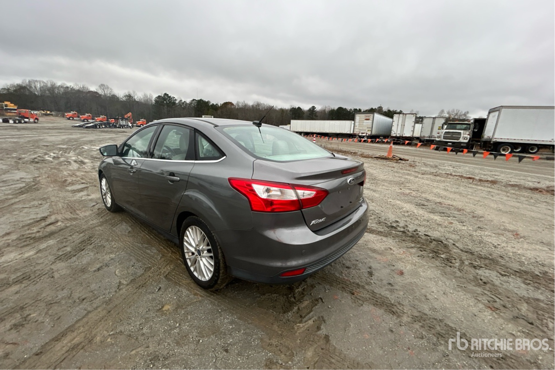 General Appearance with Picture, Left Rear Corner