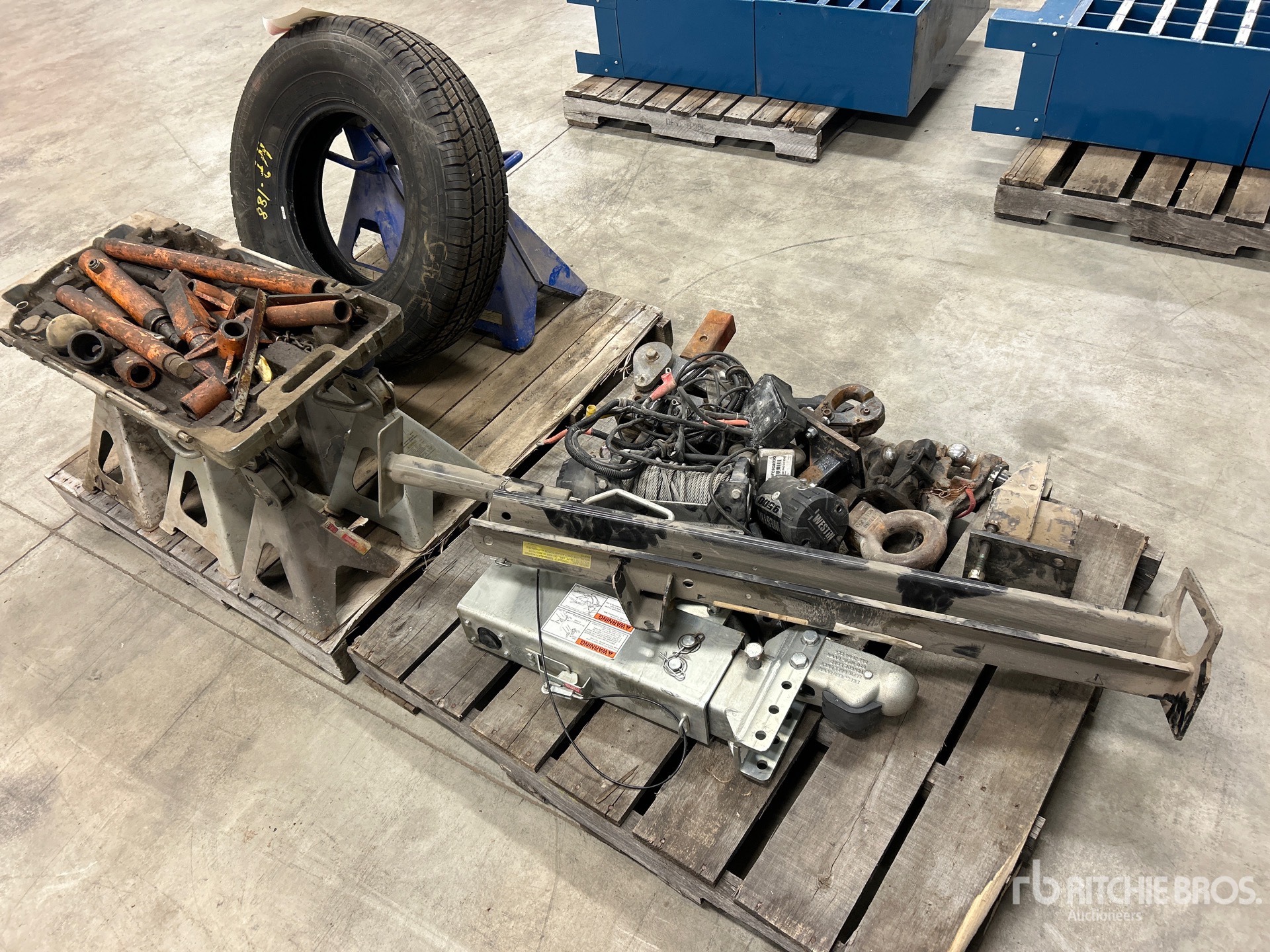 Aspect général with Image, coin avant gauche