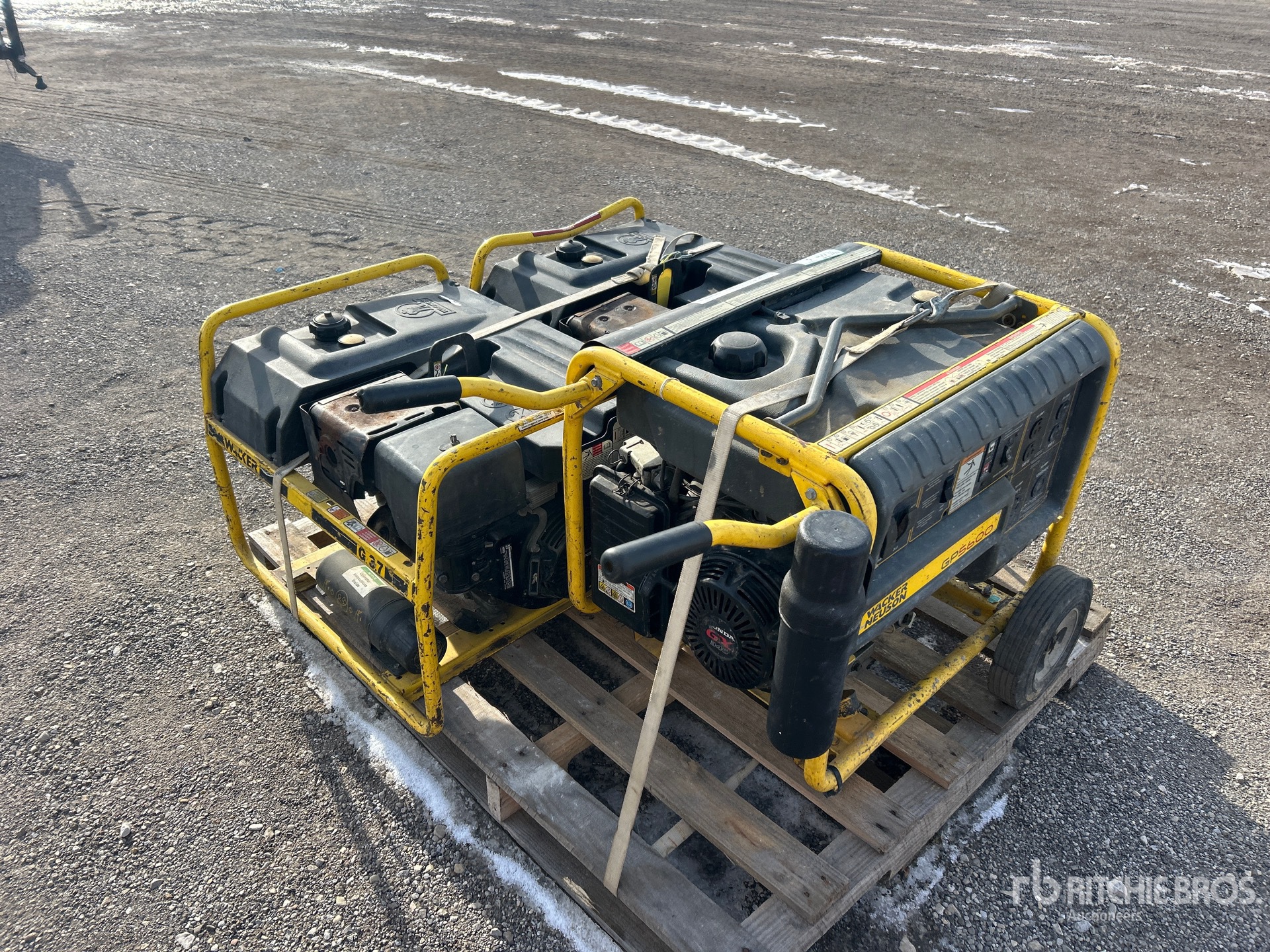 General Appearance with Image, coin arrière droit