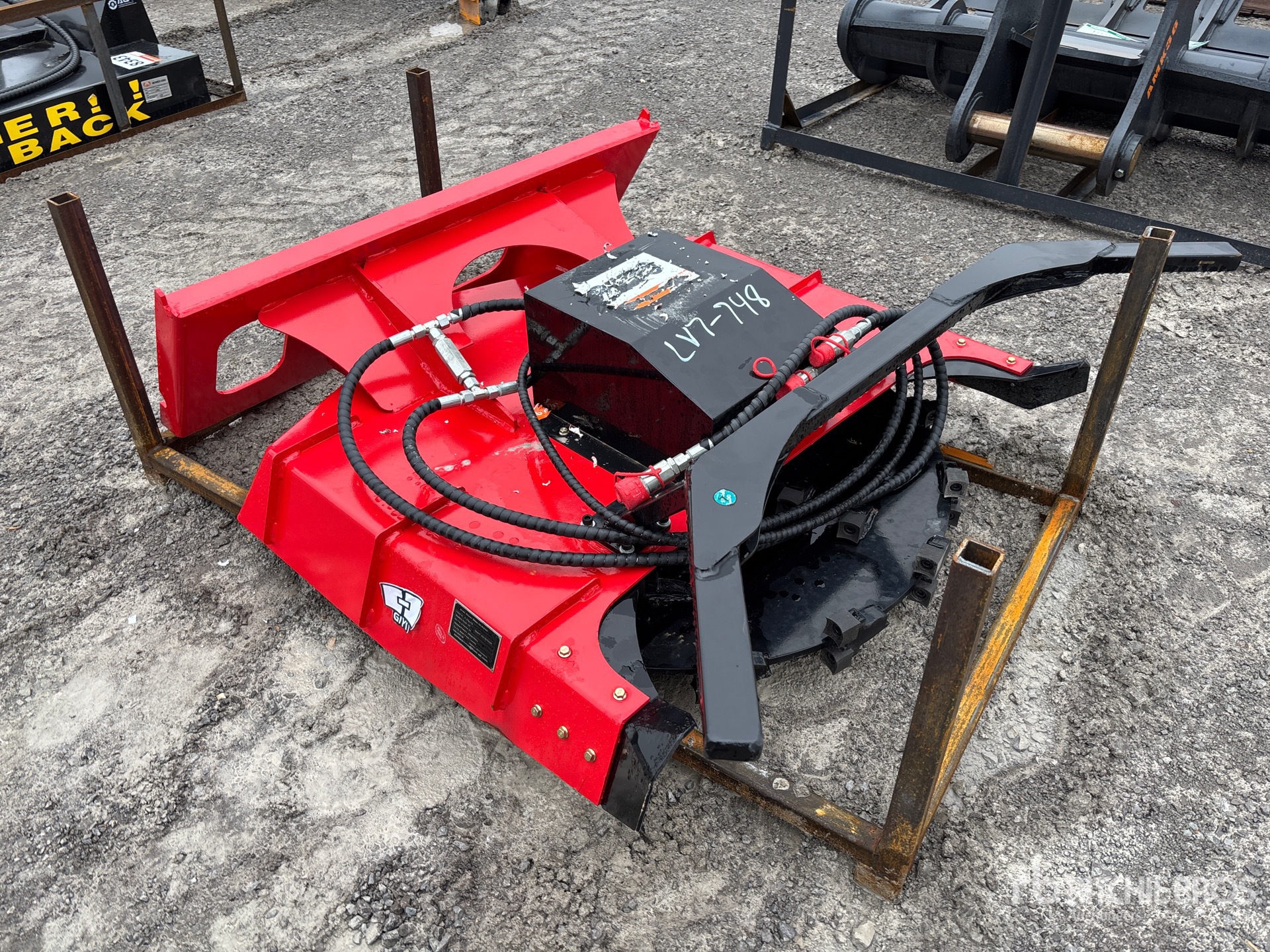 General Appearance with Picture, Right Front Corner