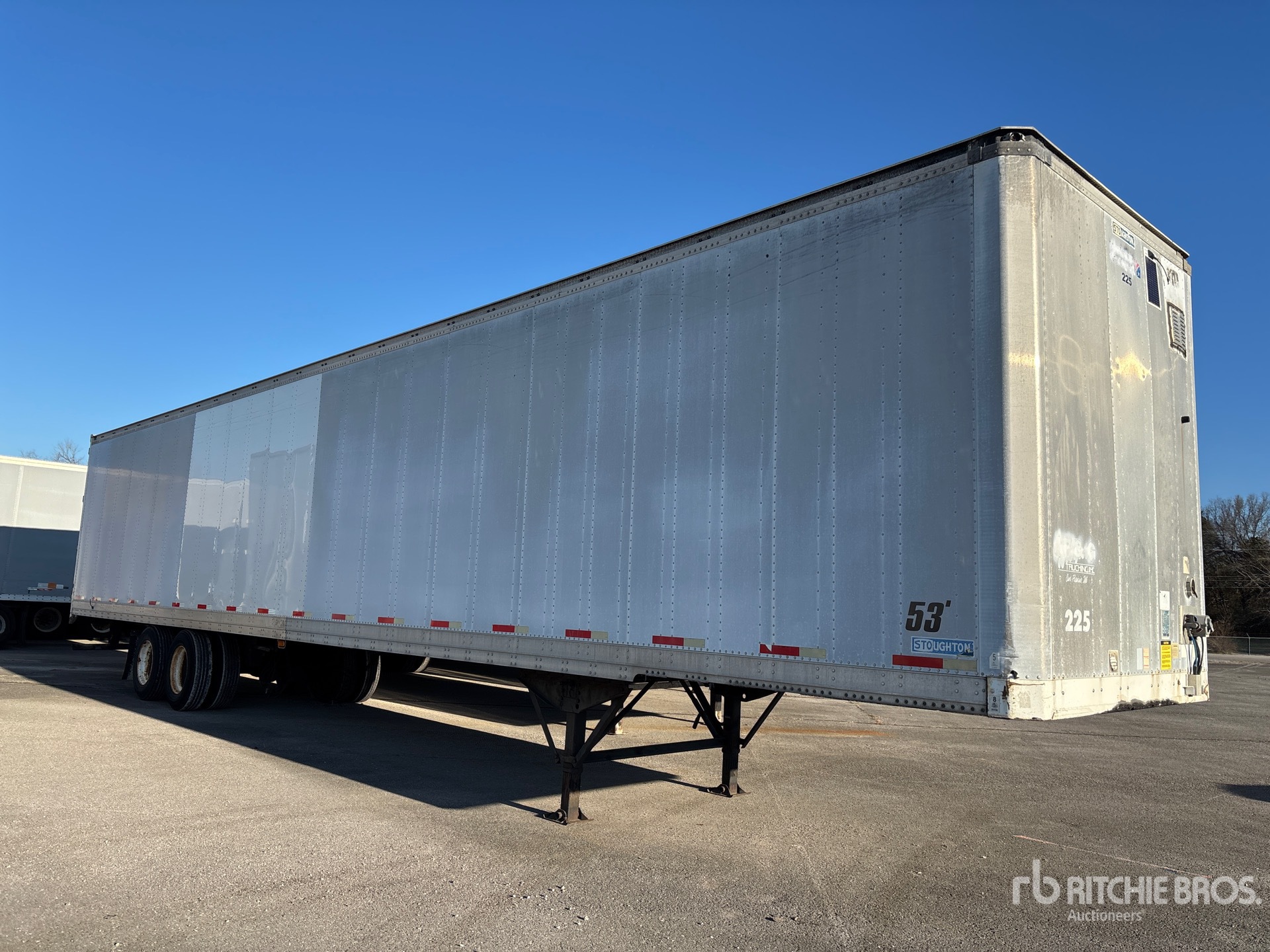 Aspect général with Image, coin avant droit