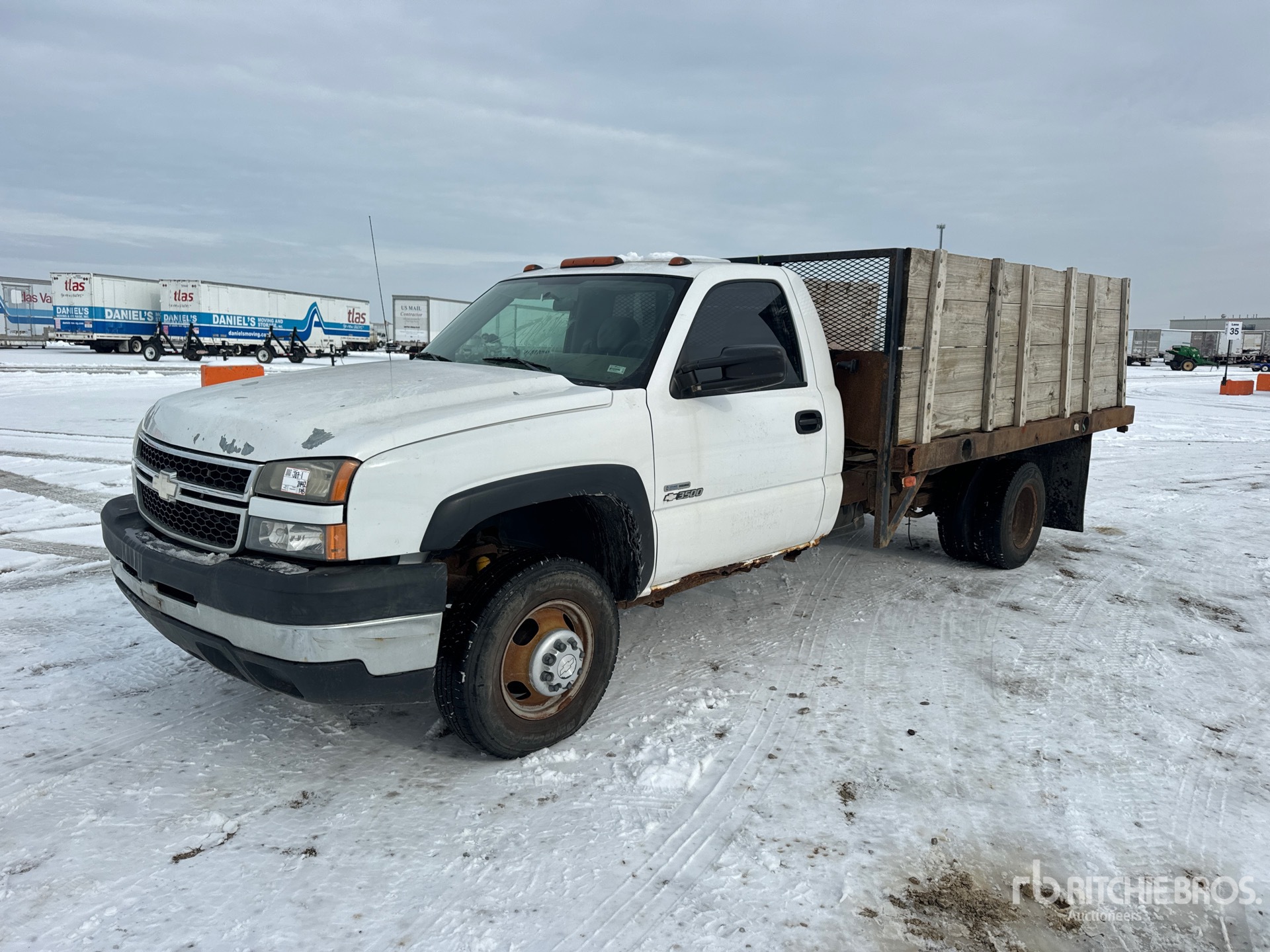 General Appearance with Featured Photo