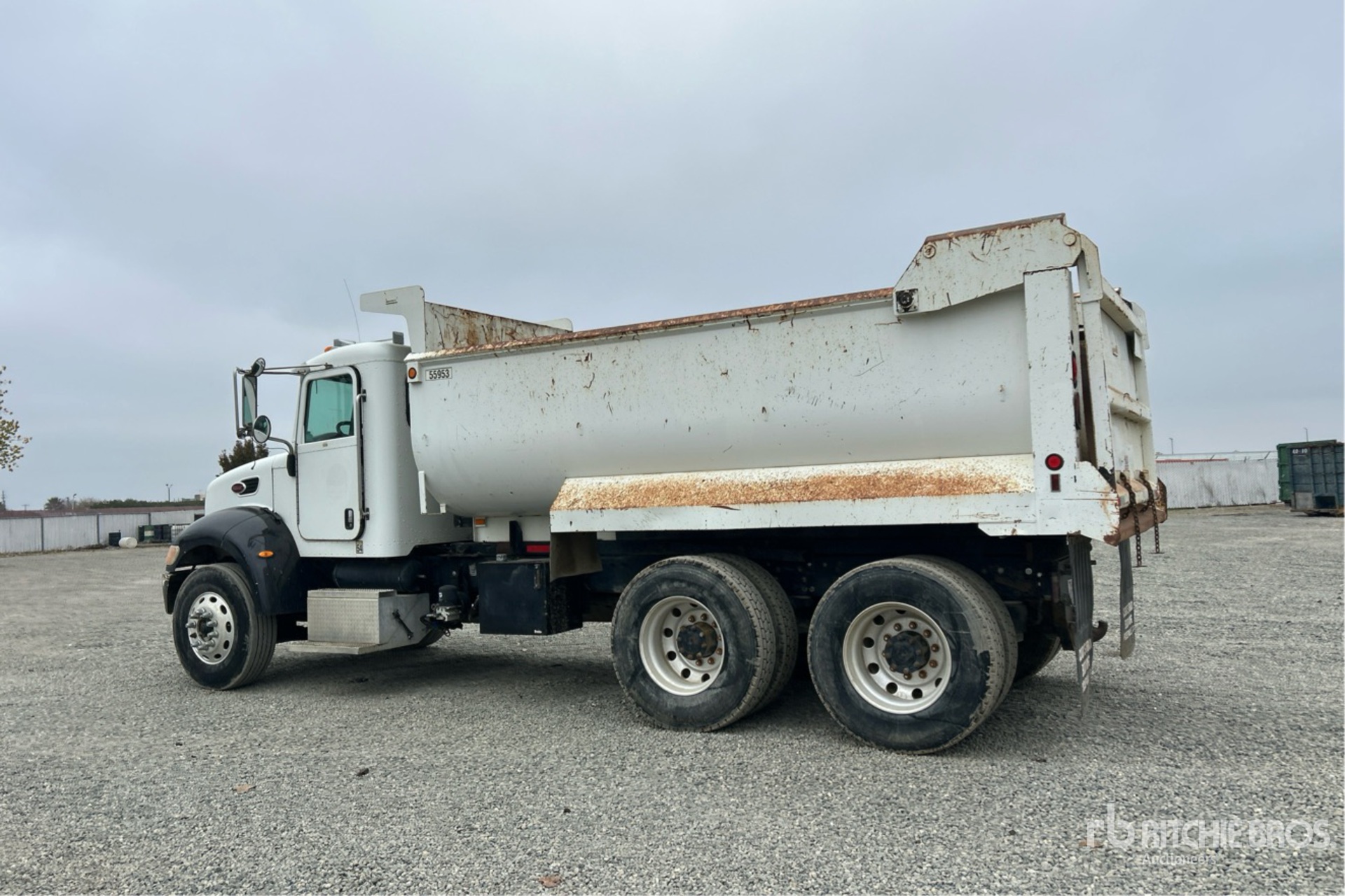 General Appearance with Imagen: esquina trasera izquierda