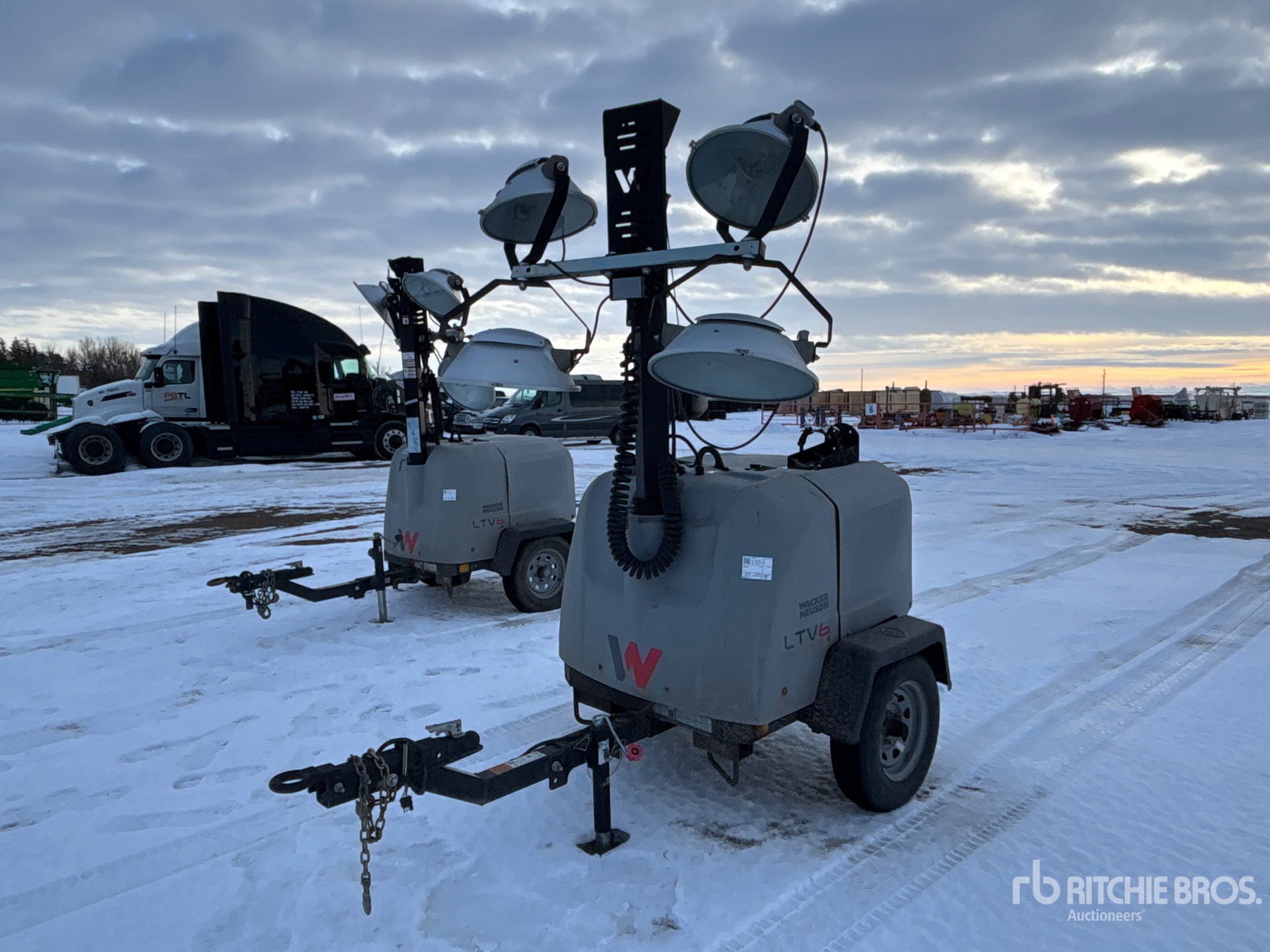 General Appearance with Imagen: esquina delantera izquierda