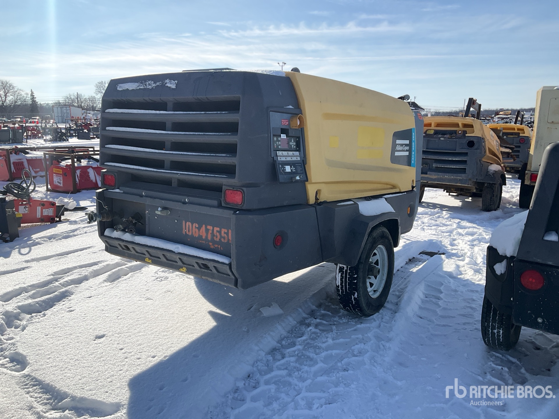 General Appearance with Bild, Ecke hinten rechts