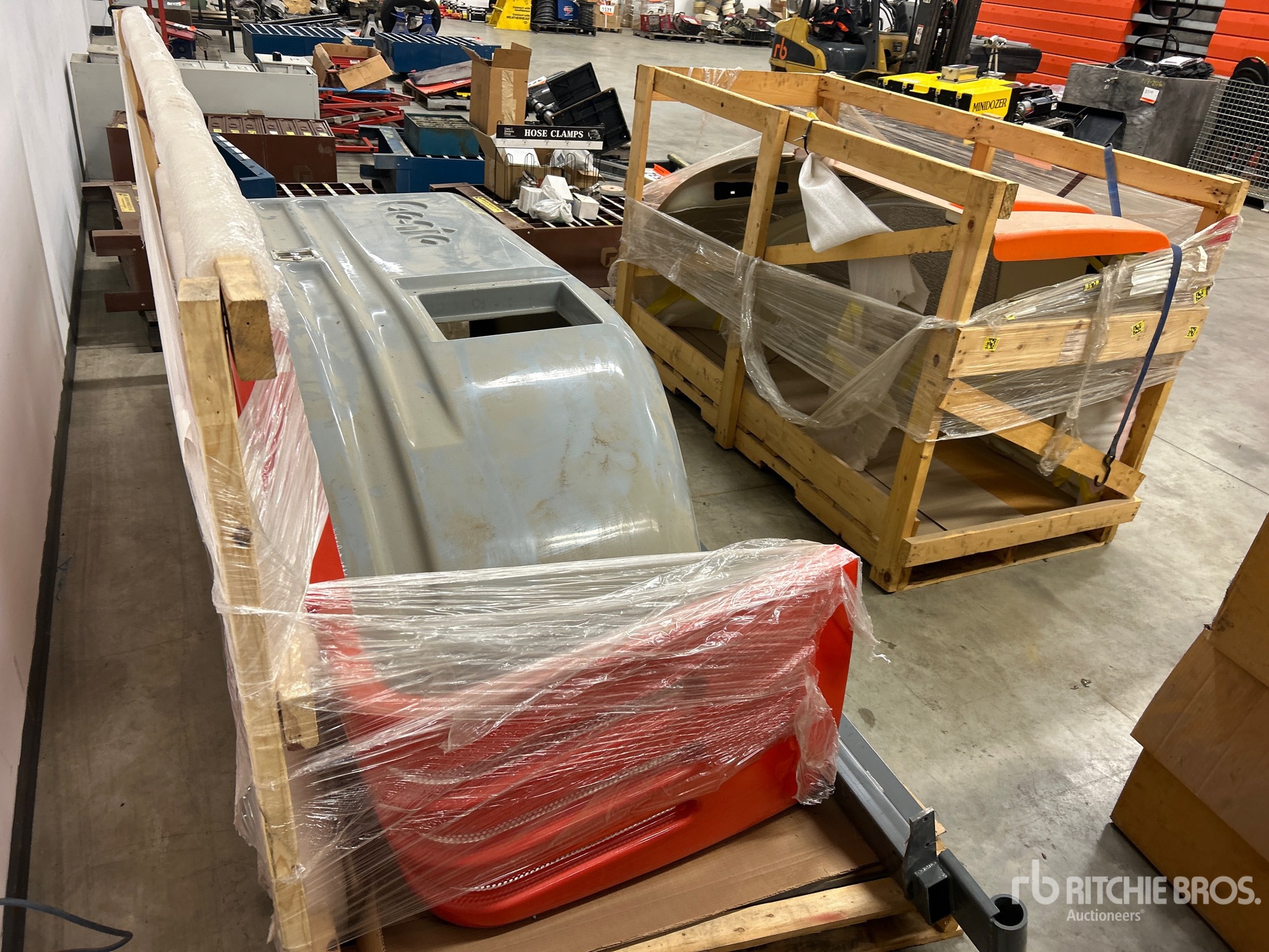 Aspect général with Image, coin arrière droit