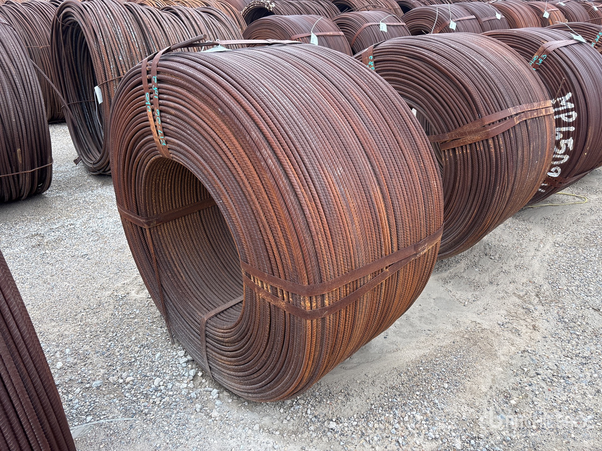 General Appearance with Image, coin avant gauche