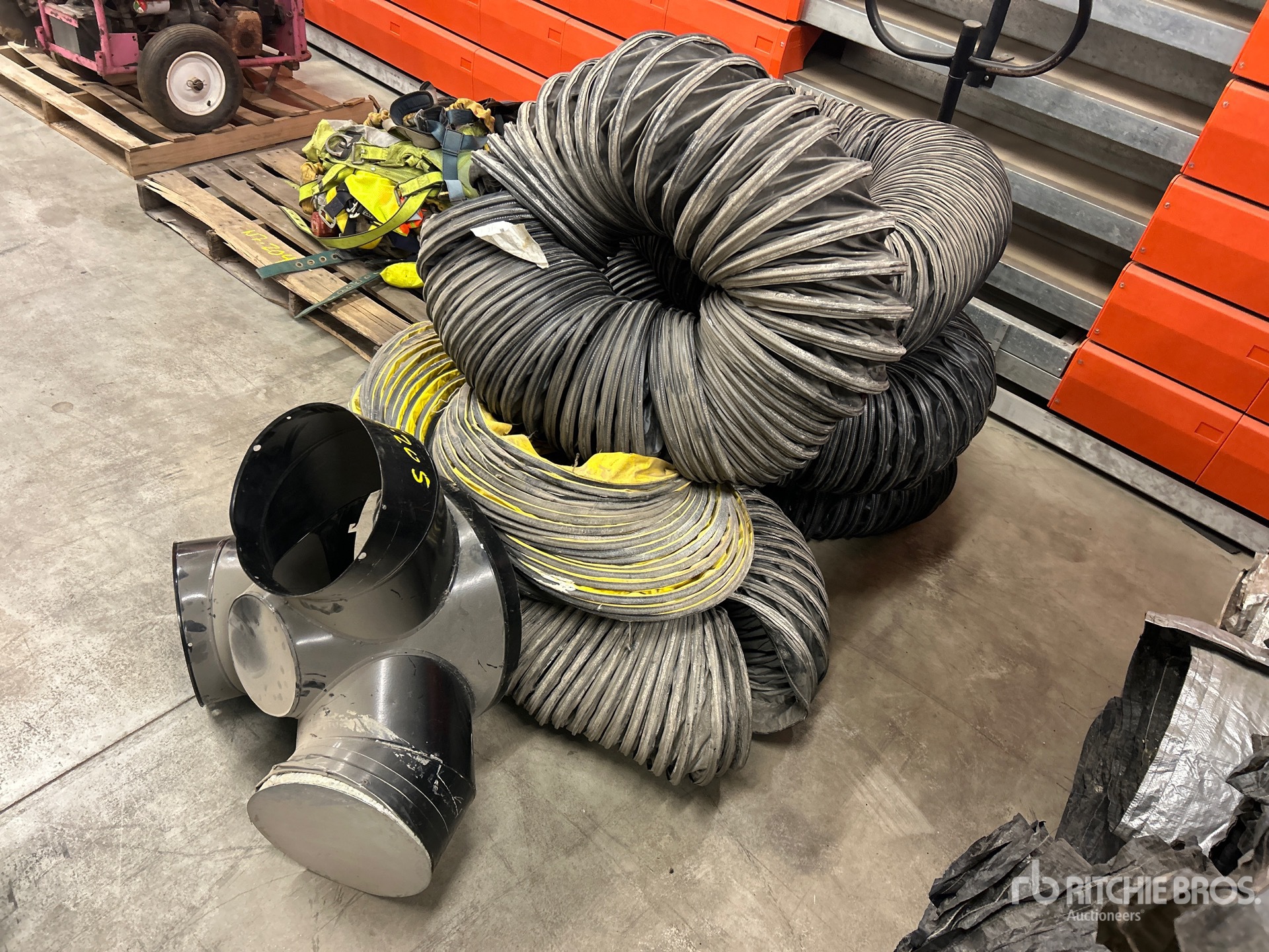 Aspect général with Image, coin avant gauche