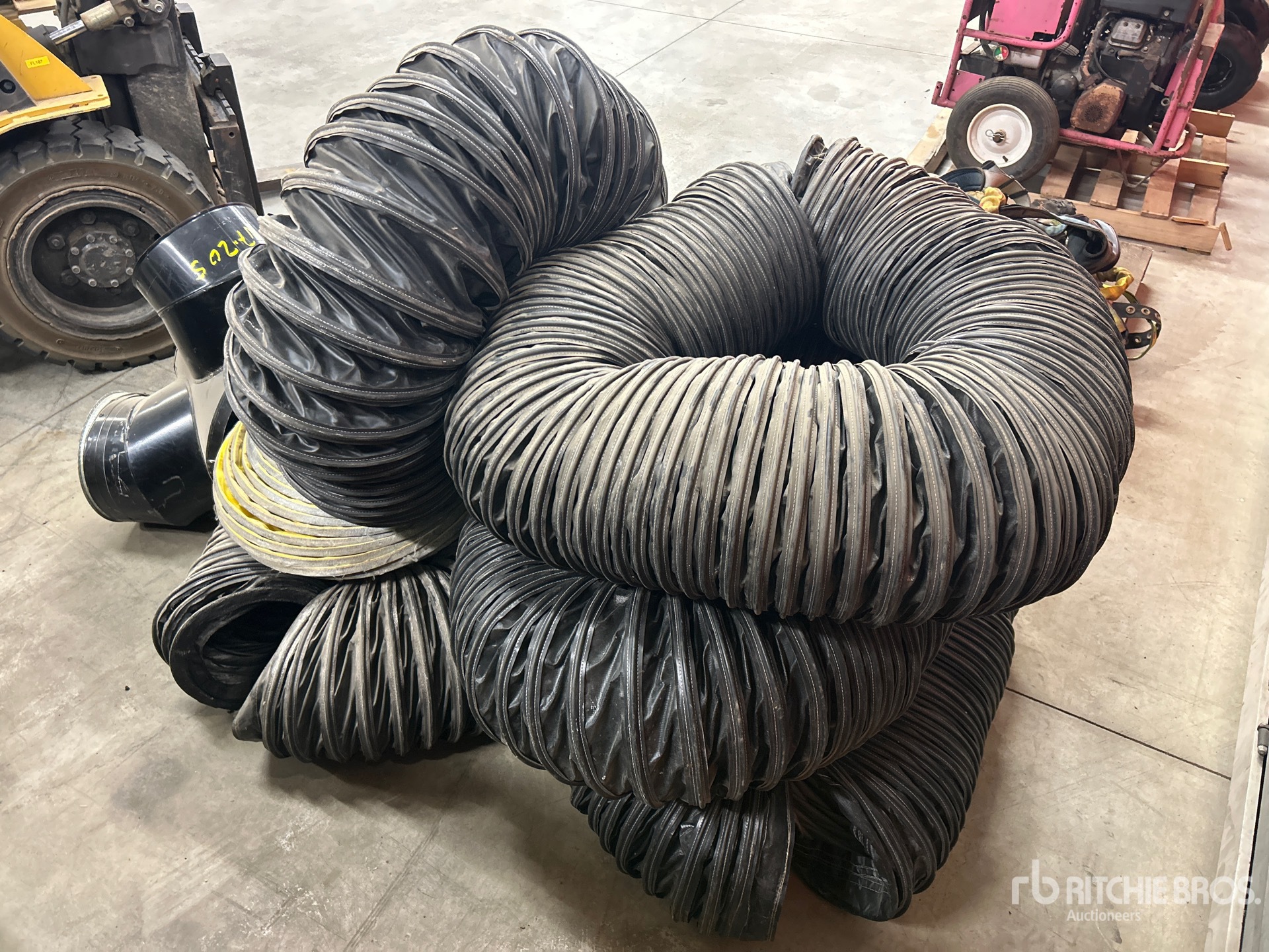 Aspect général with Image, coin arrière gauche