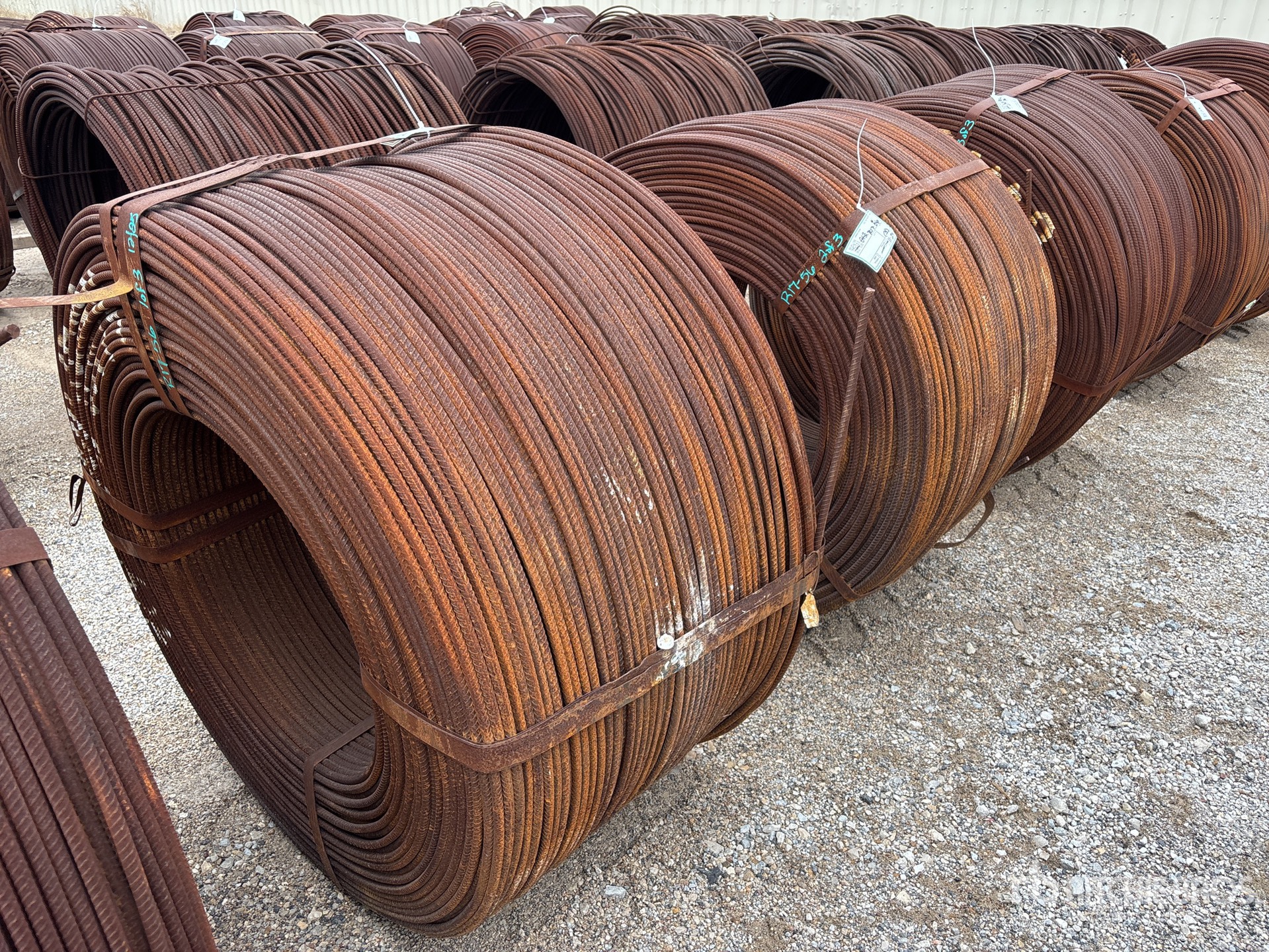 General Appearance with Image, coin avant gauche