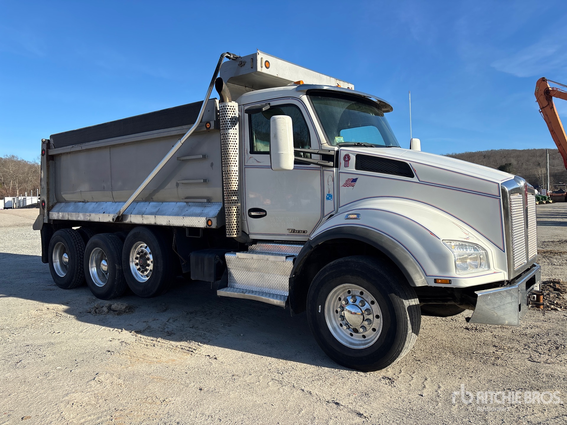 Aspect général with Image, coin avant droit