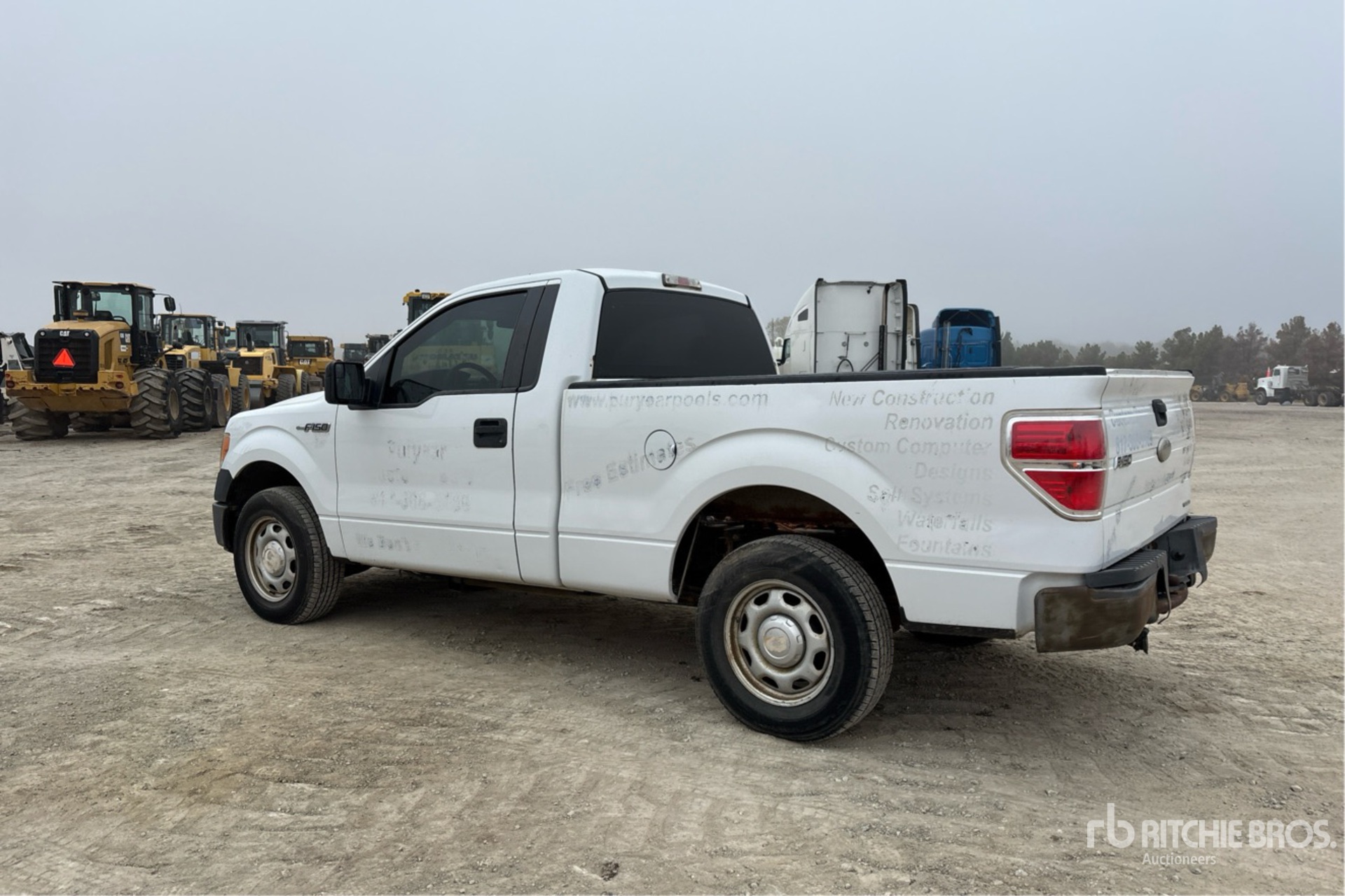 General Appearance with Picture, Left Rear Corner