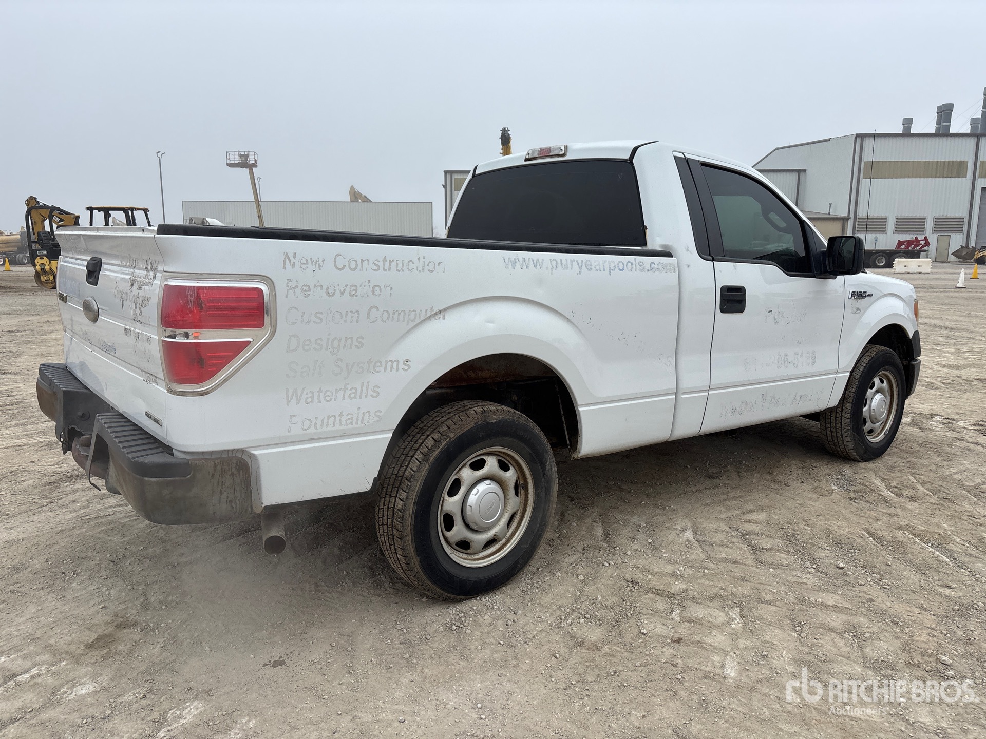 General Appearance with Picture, Right Rear Corner