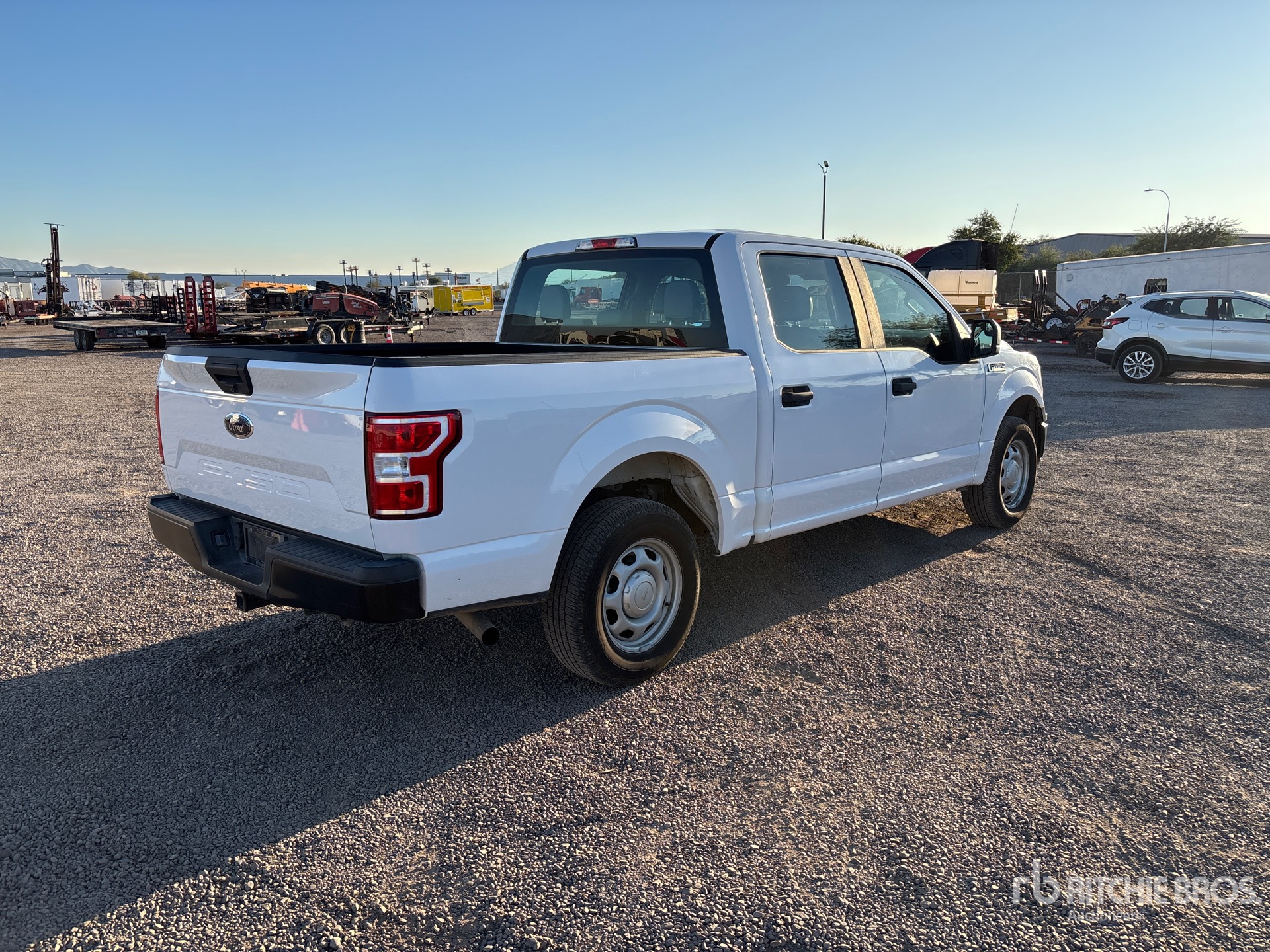 General Appearance with Imagen: esquina trasera derecha