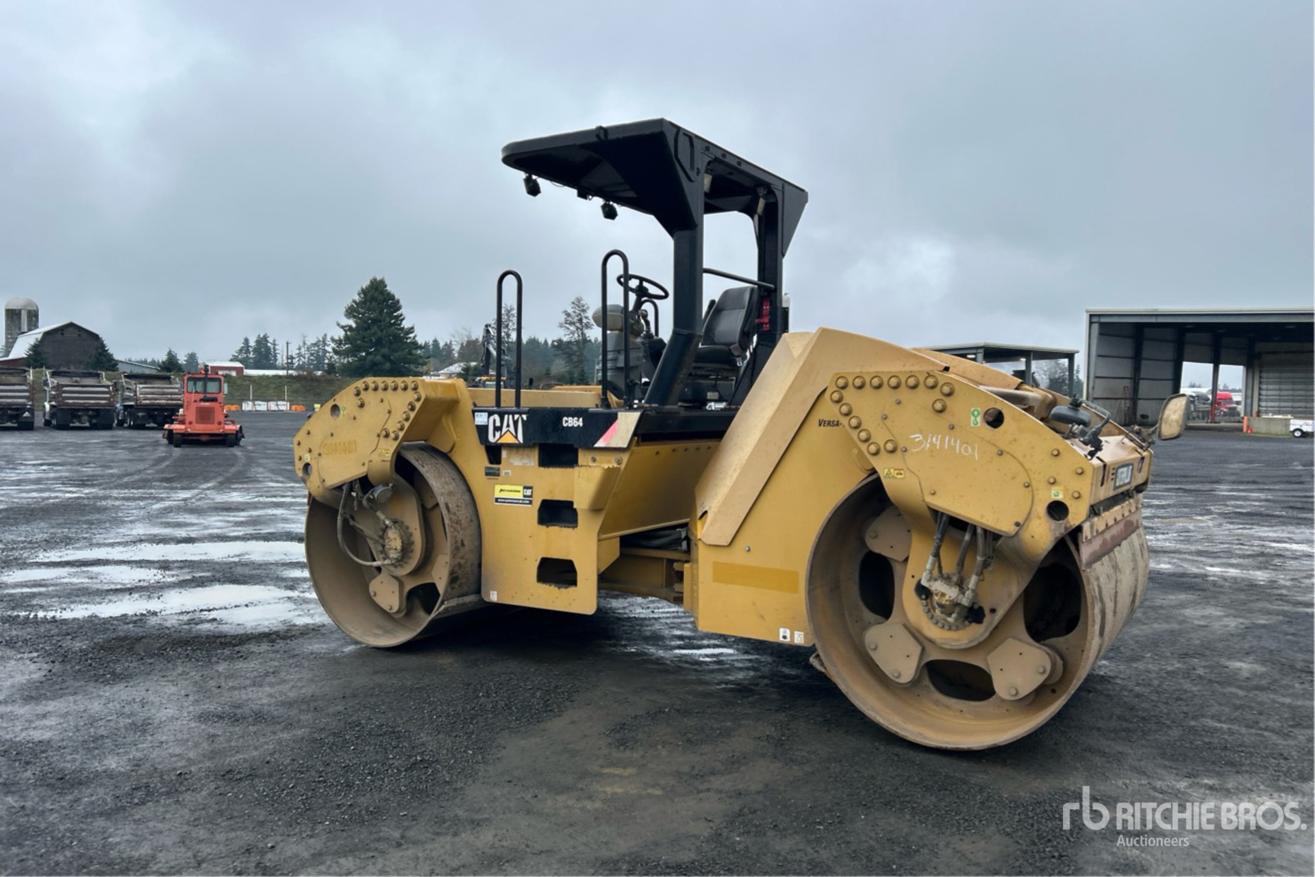 General Appearance with Picture, Left Rear Corner