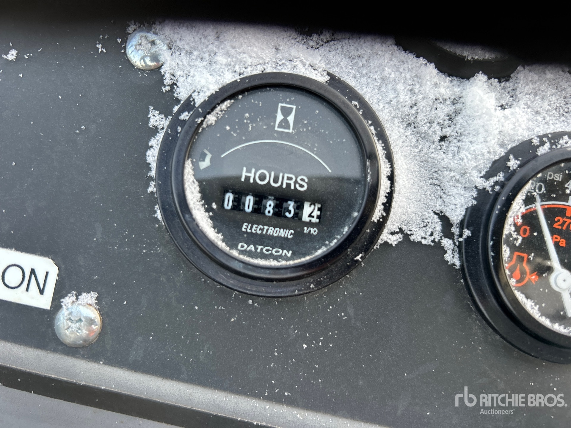 Aspect général with Compteur horaire / compteur kilométrique