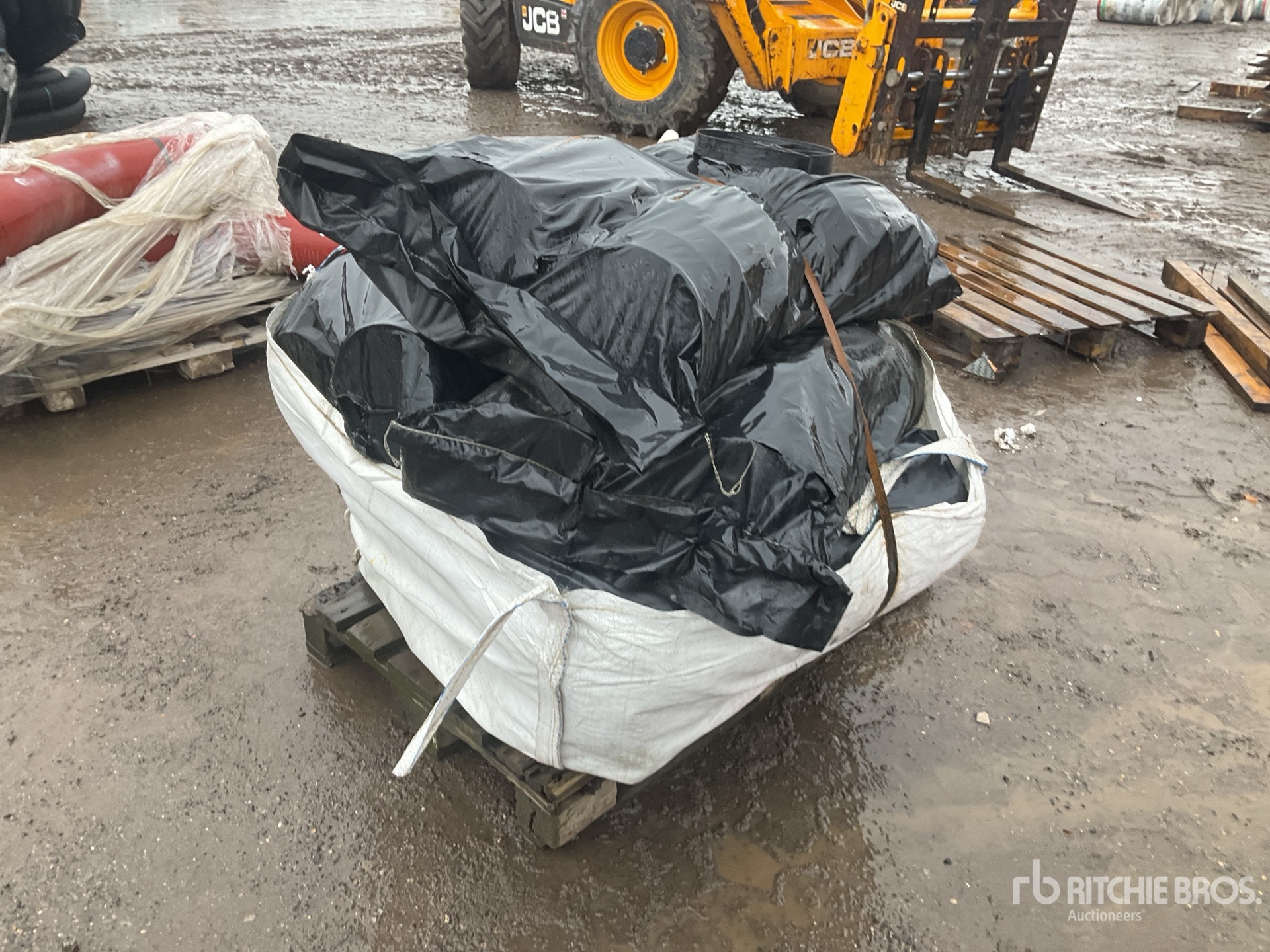 Aspect général with Image, coin arrière droit