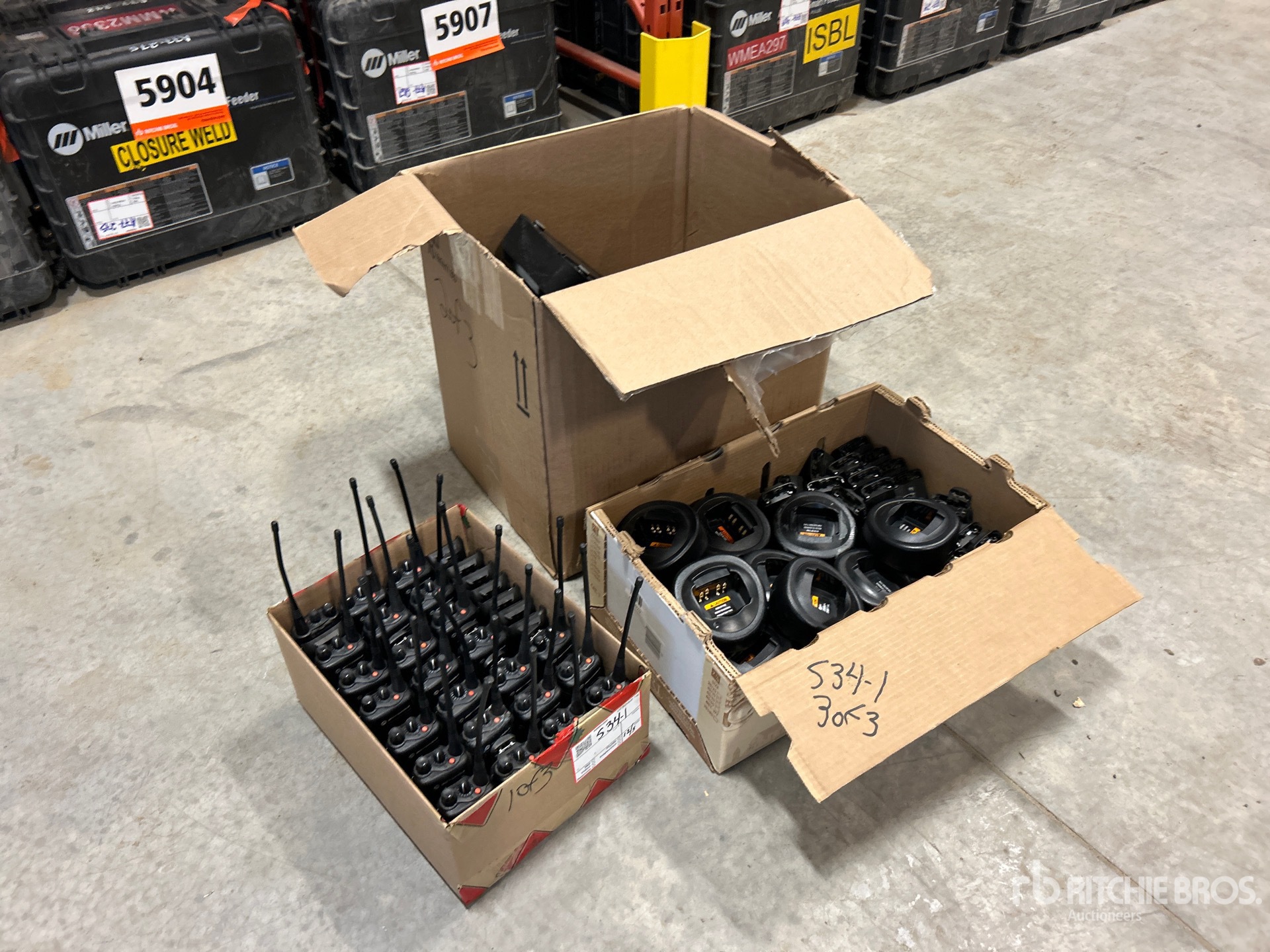 Aspect général with Image, coin avant droit