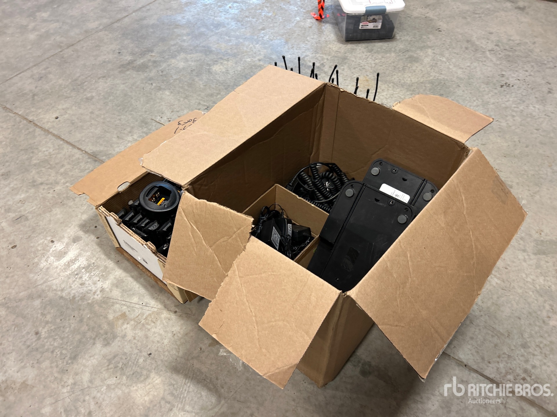 Aspect général with Image, coin arrière gauche