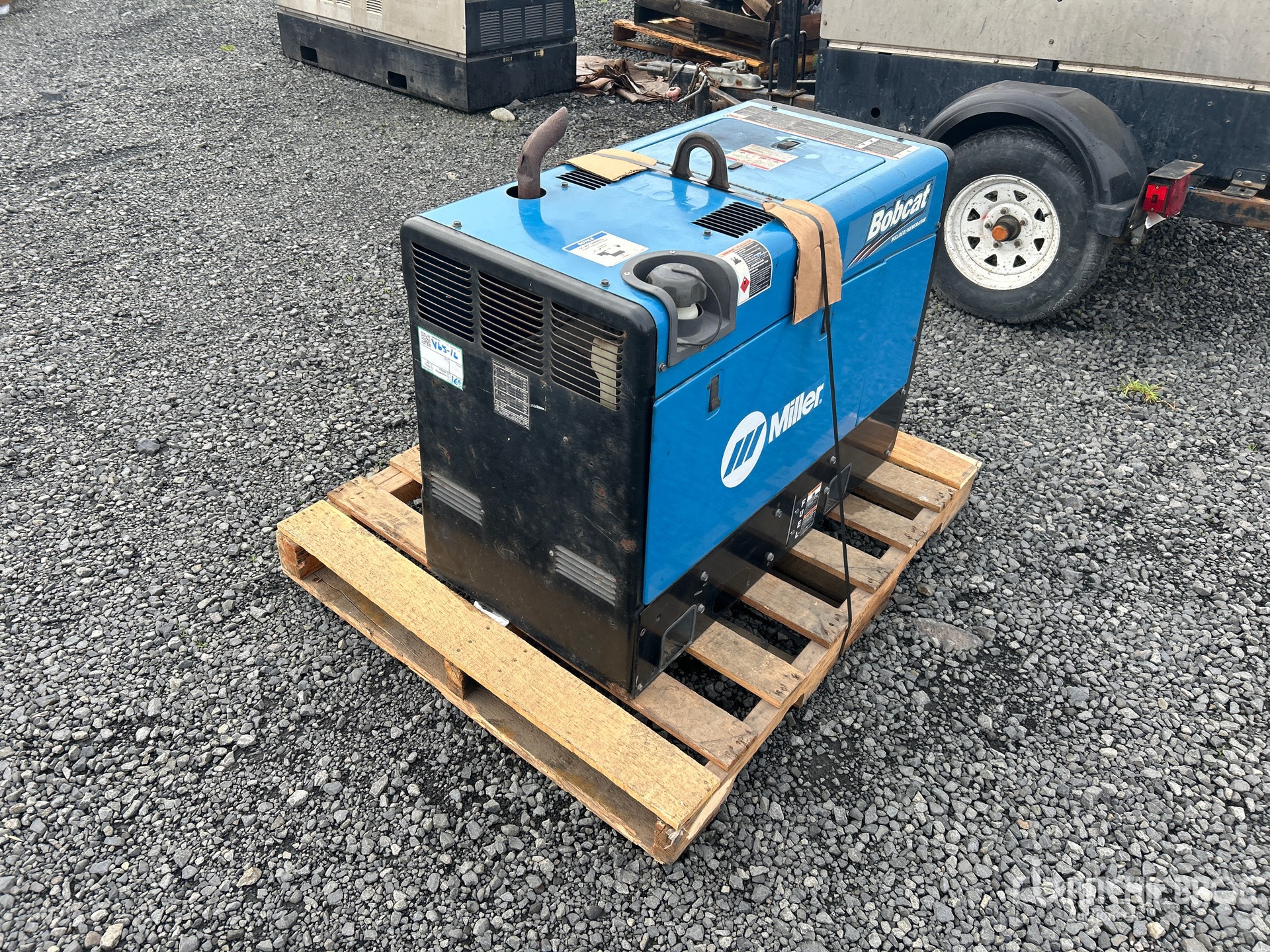 General Appearance with Imagen: esquina trasera derecha