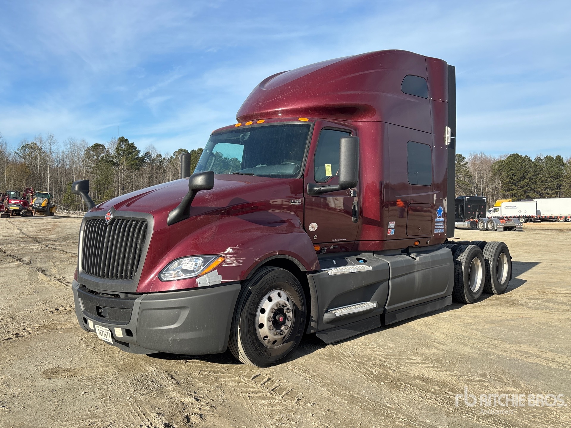 General Appearance with Picture, Left Front Corner