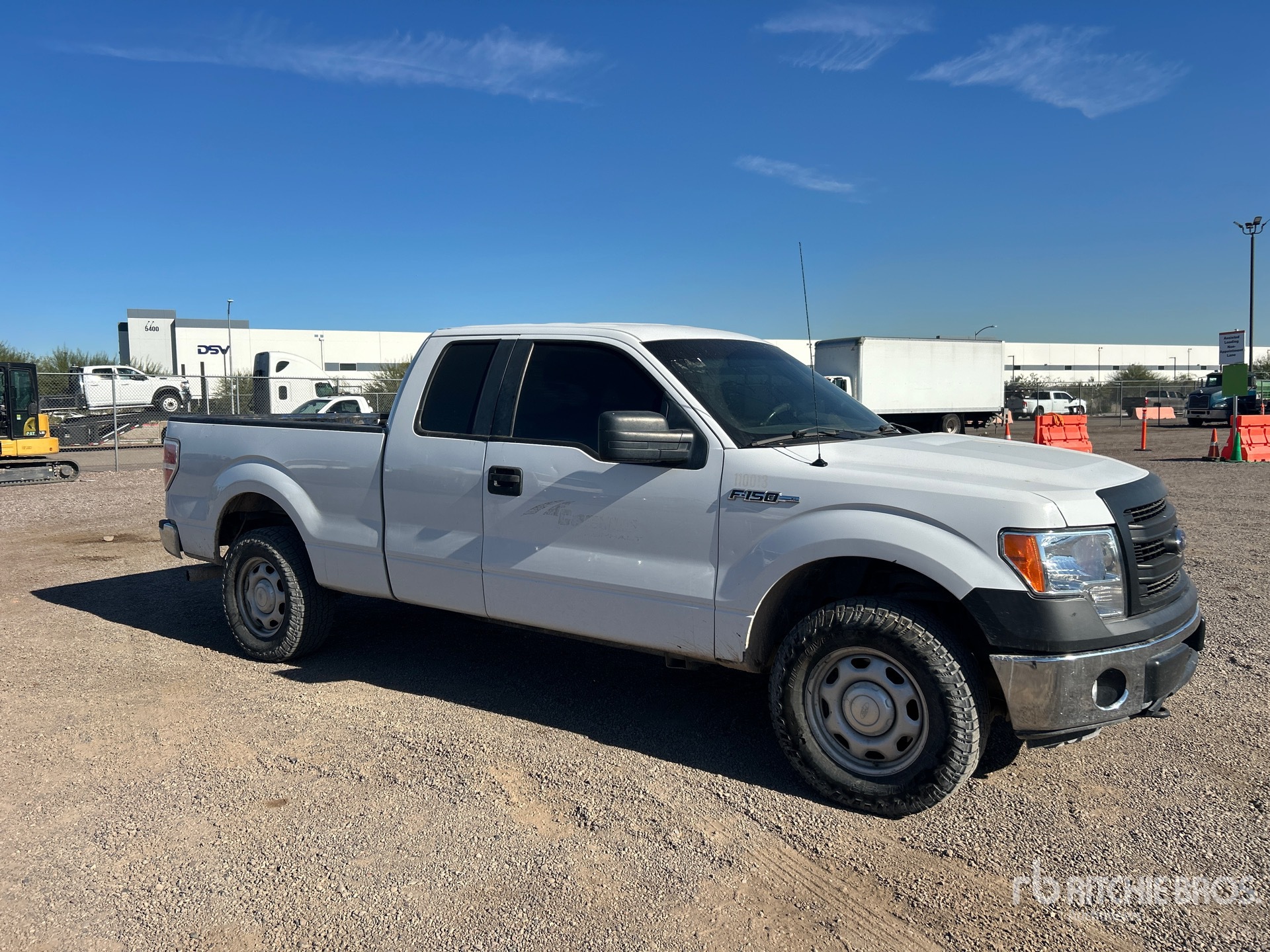 General Appearance with Picture, Right Front Corner