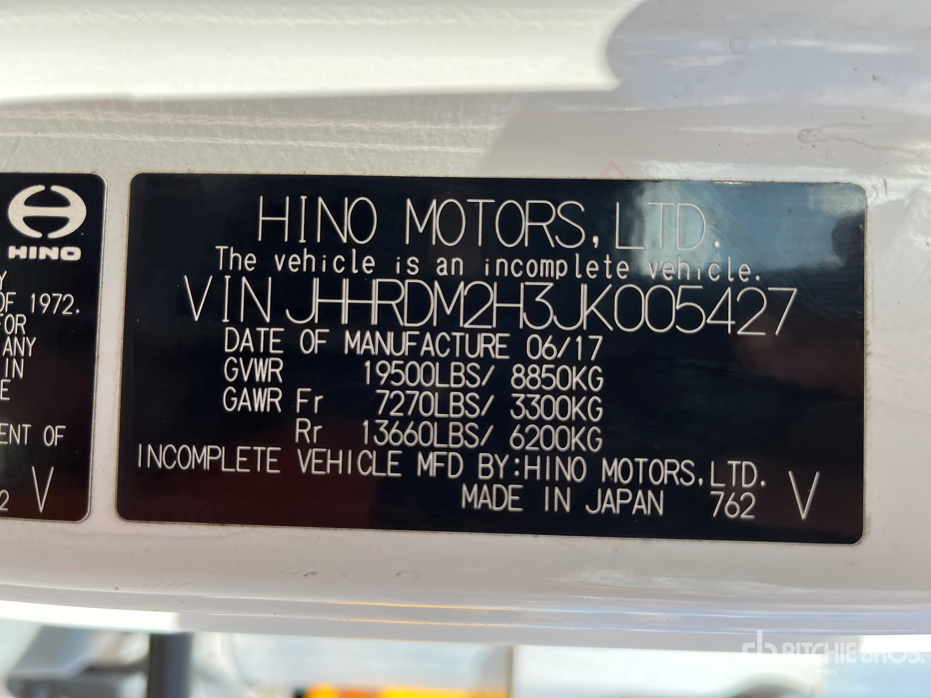 General Appearance with Serial Number / VIN