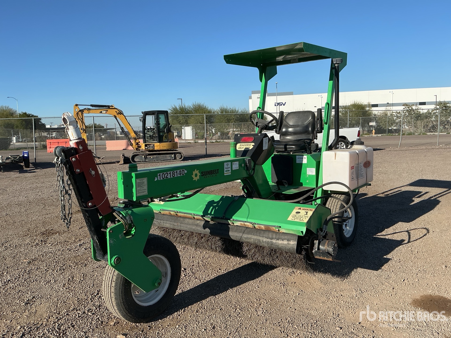 General Appearance with Bild, Ecke vorne links