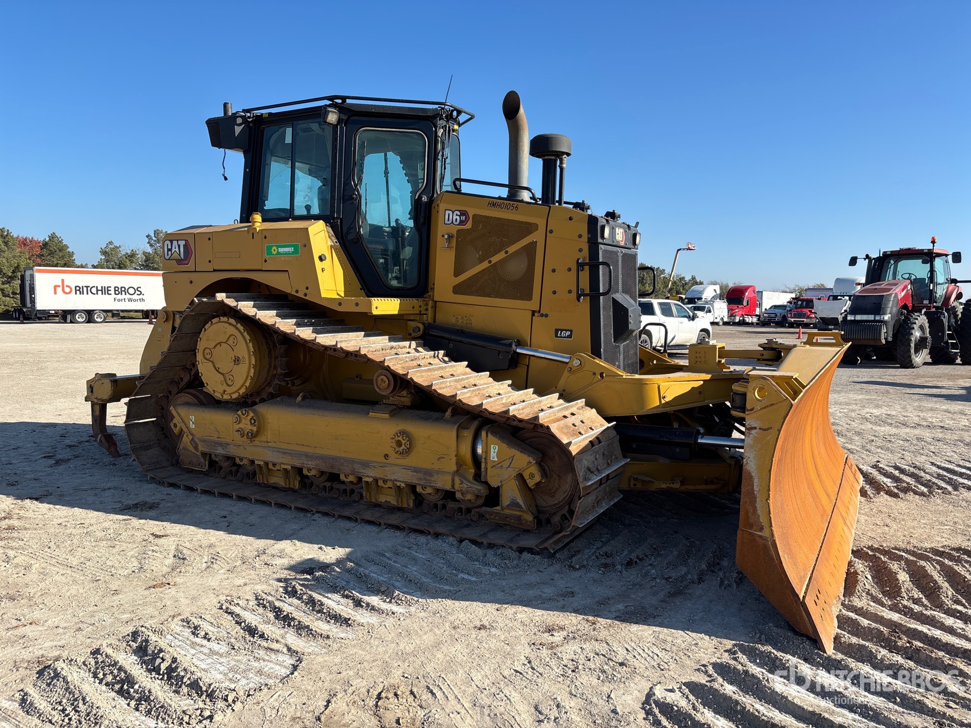 General Appearance with Bild, Ecke vorne rechts