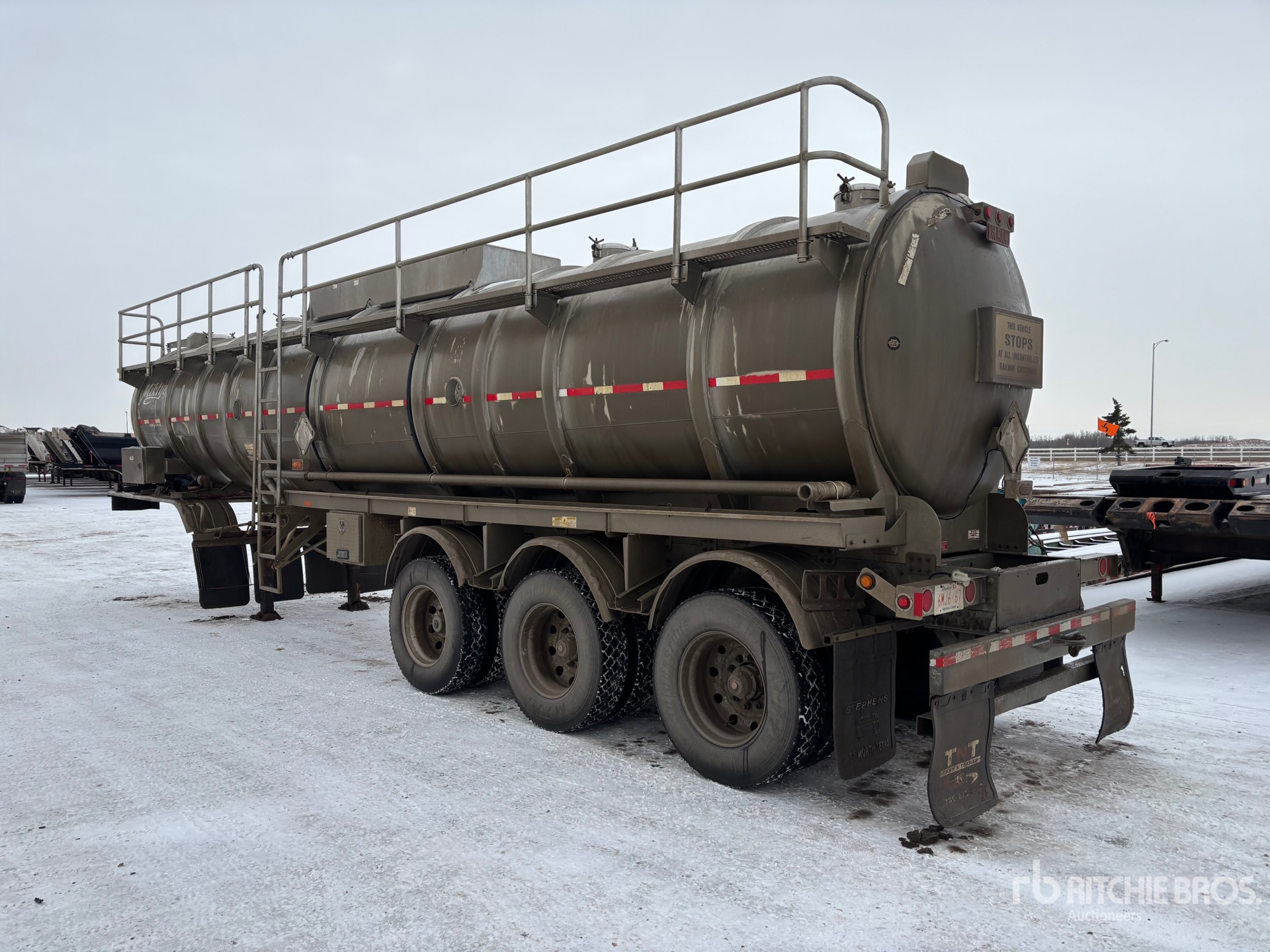 General Appearance with Bild, Ecke hinten links