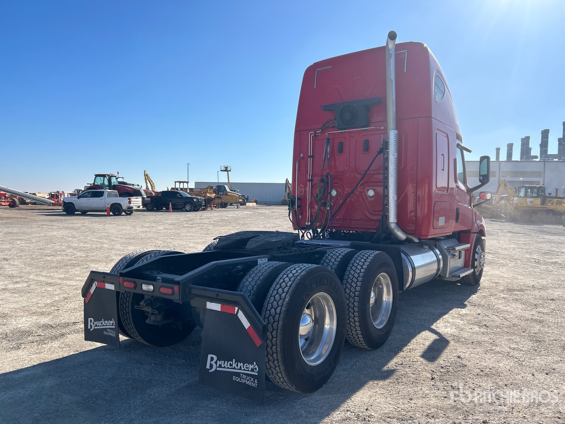 General Appearance with Imagen: esquina trasera derecha