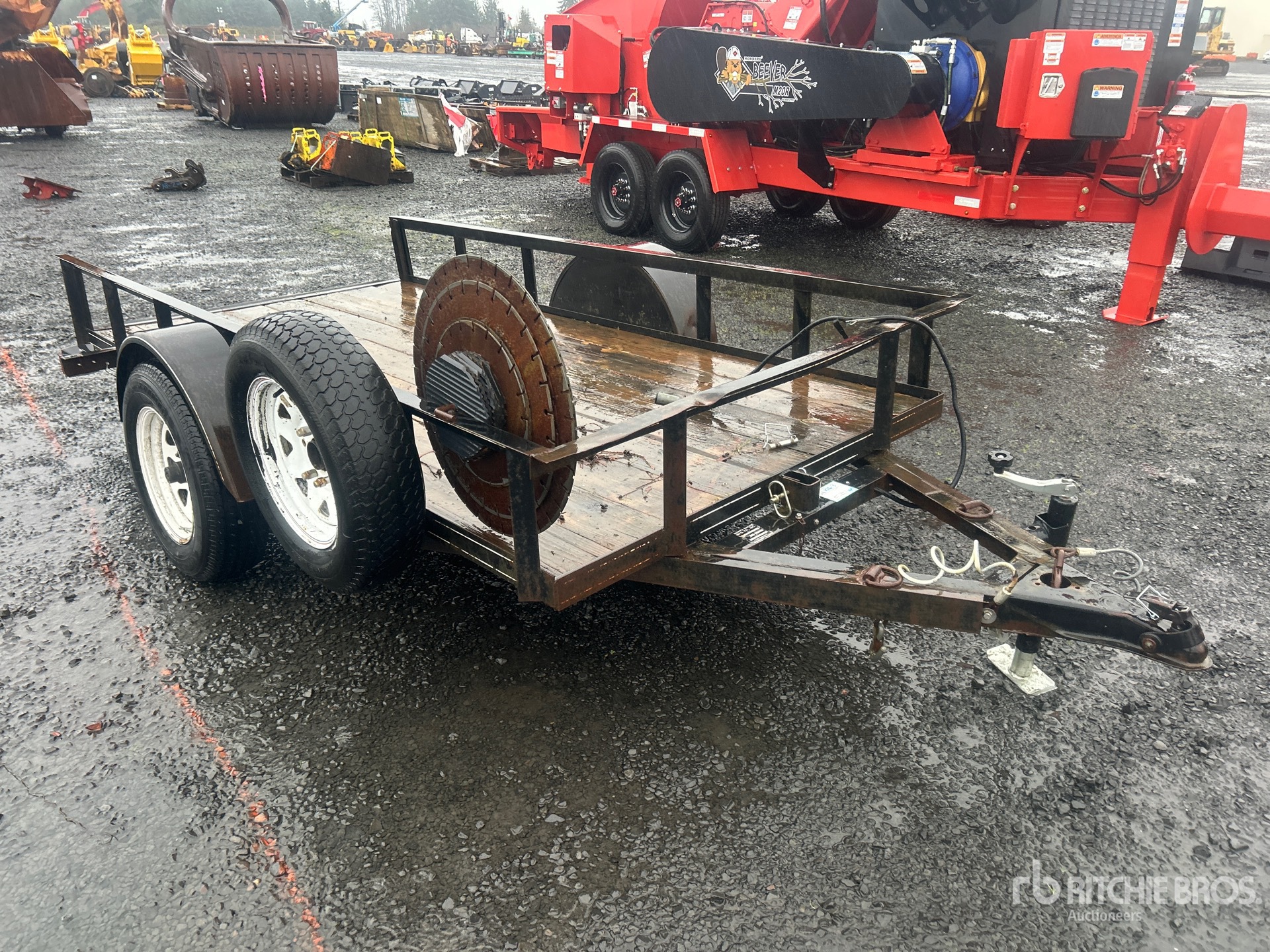 Aspect général with Image, coin avant droit