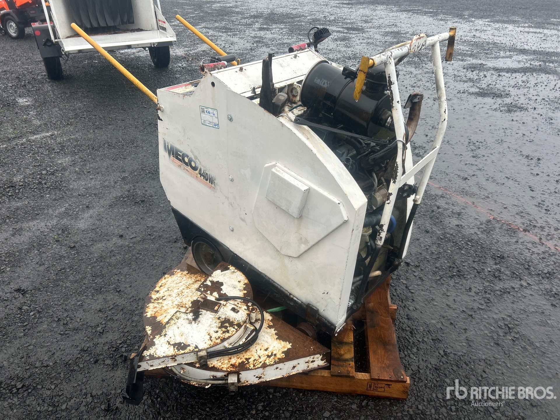 General Appearance with Foto, angolo anteriore destro