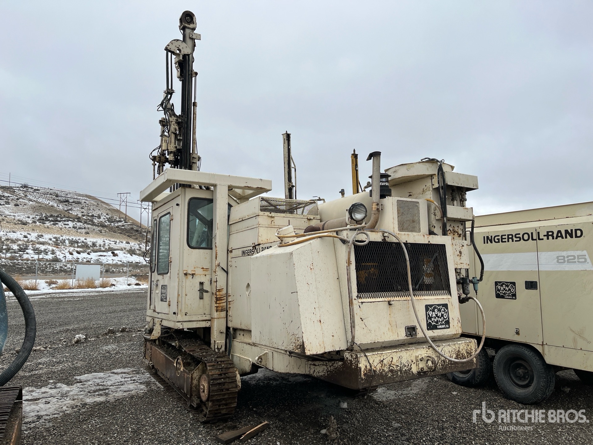 General Appearance with Bild, Ecke hinten links