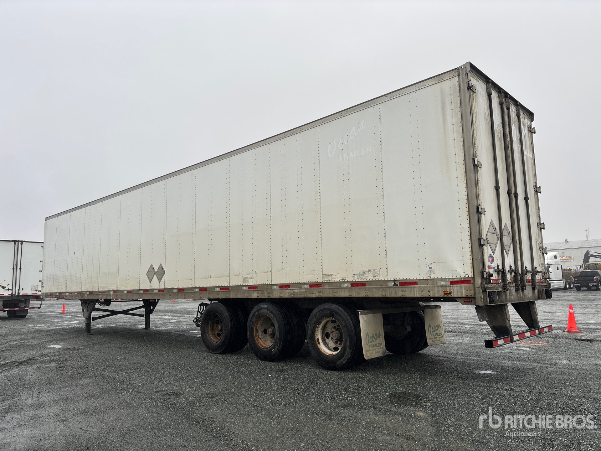 General Appearance with Imagen: esquina trasera izquierda