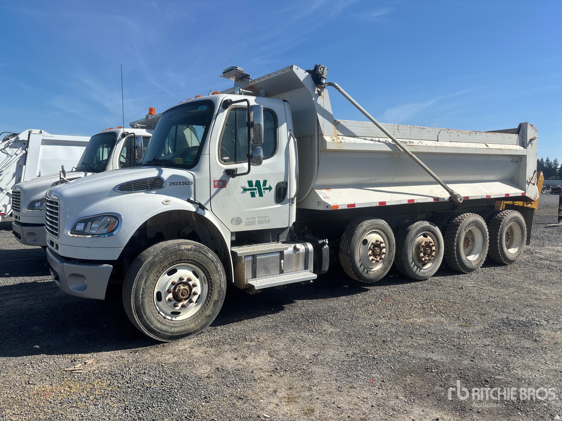 Photo of a 2020 Freightliner M2 106