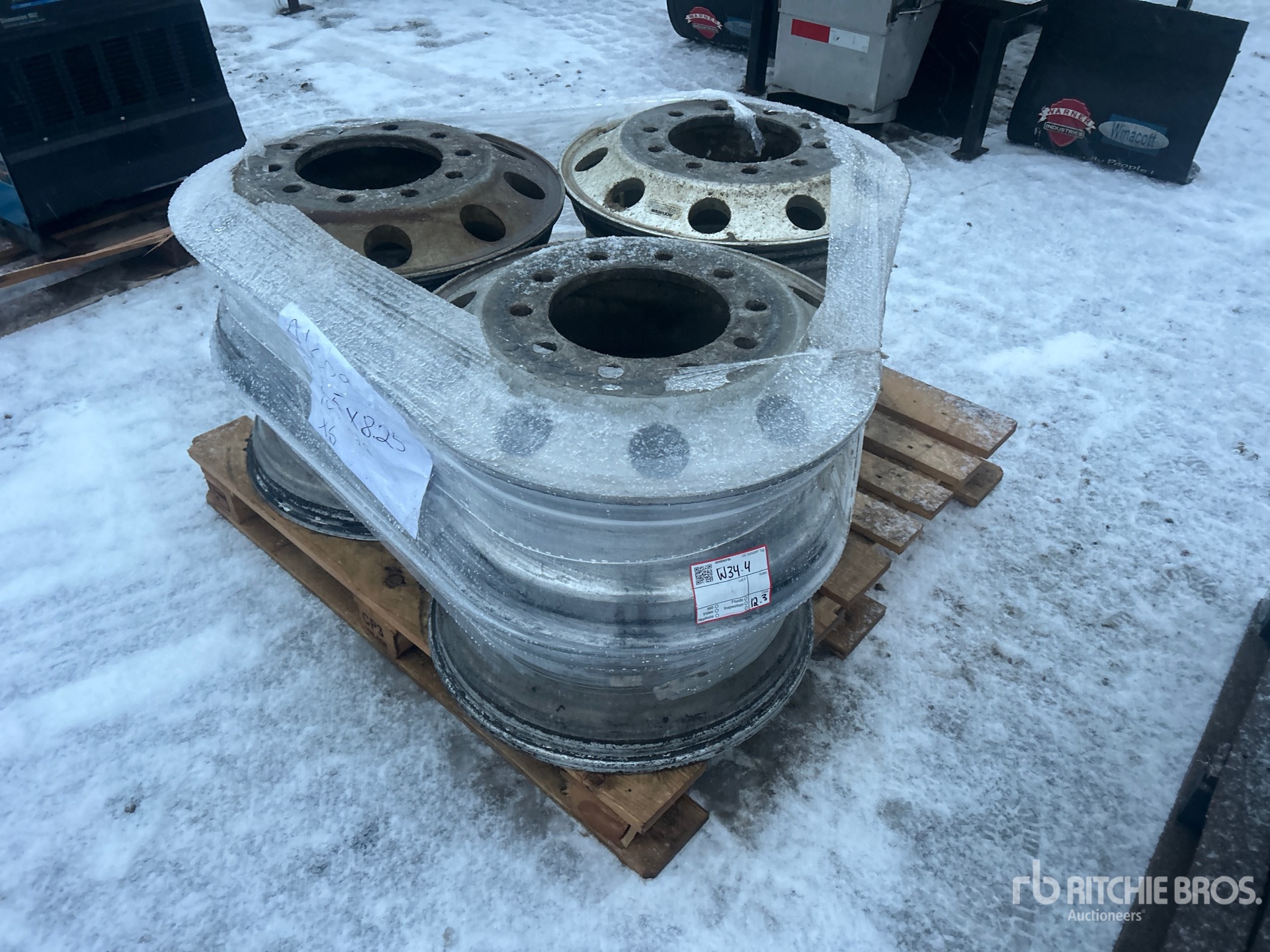 General Appearance with Picture, Right Front Corner